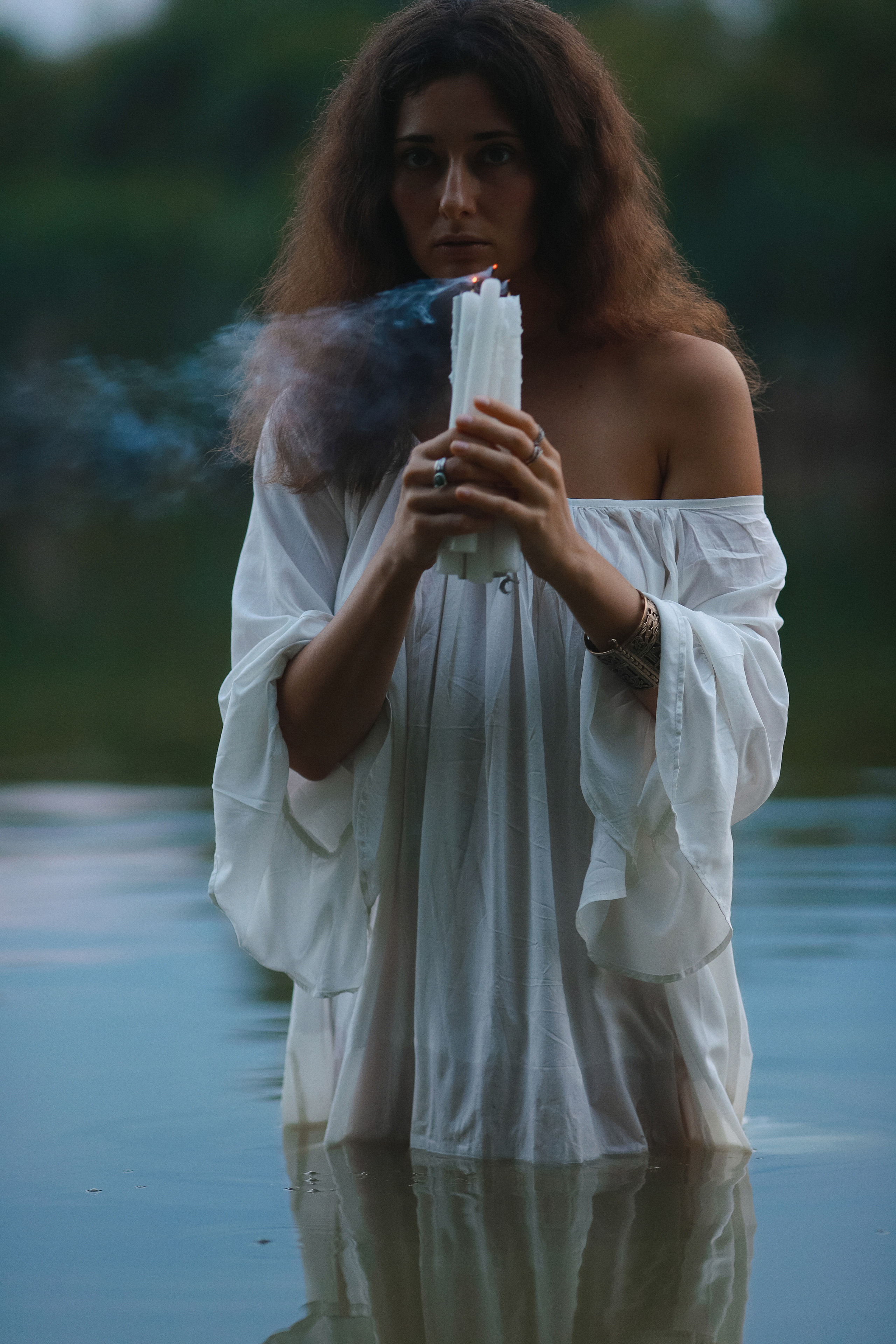 Кристина: съёмка в лесу и в озере. Портретный и семейный фотограф в Москве Мария Рослякова