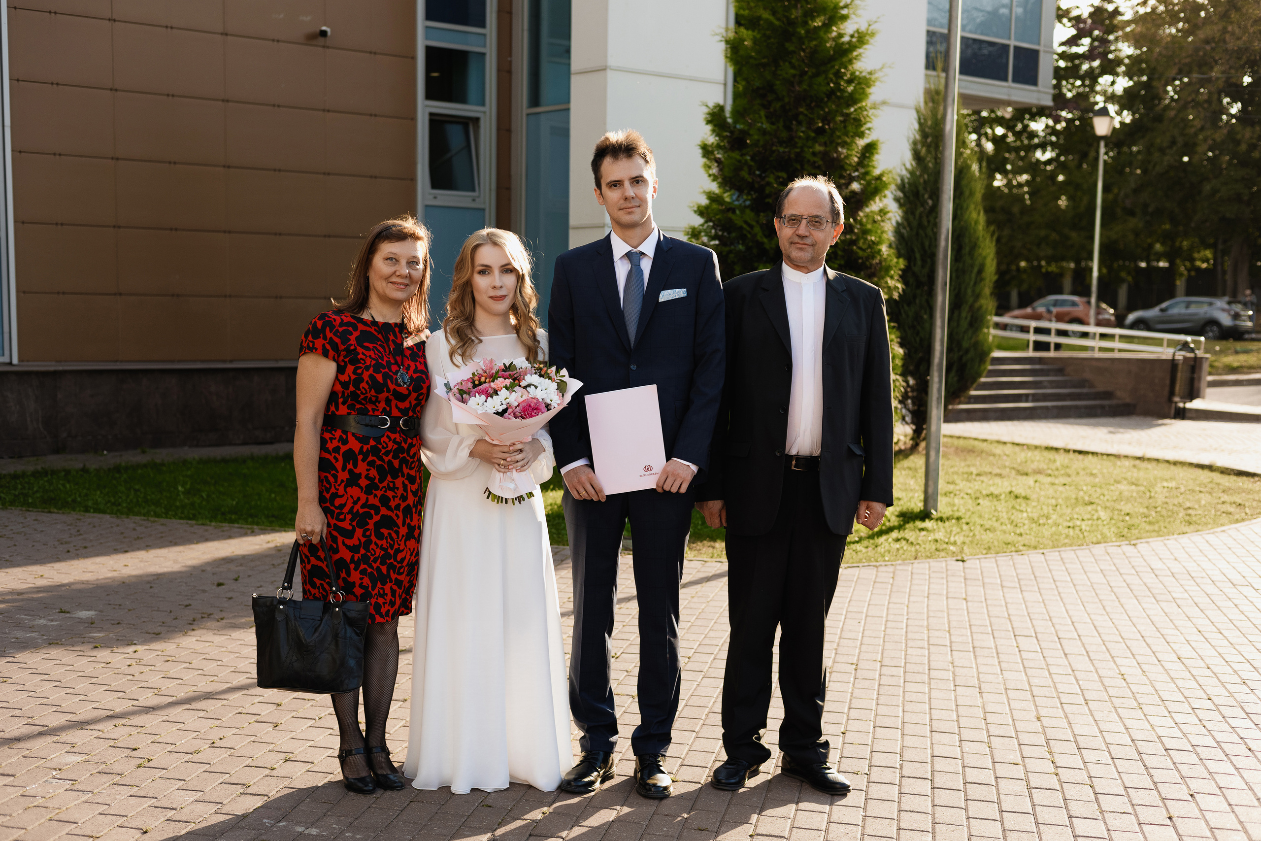 Свадебная фотосъёмка. Шипиловский ЗАГС, парк Коломенское. Портретный и семейный фотограф в Москве Мария Рослякова