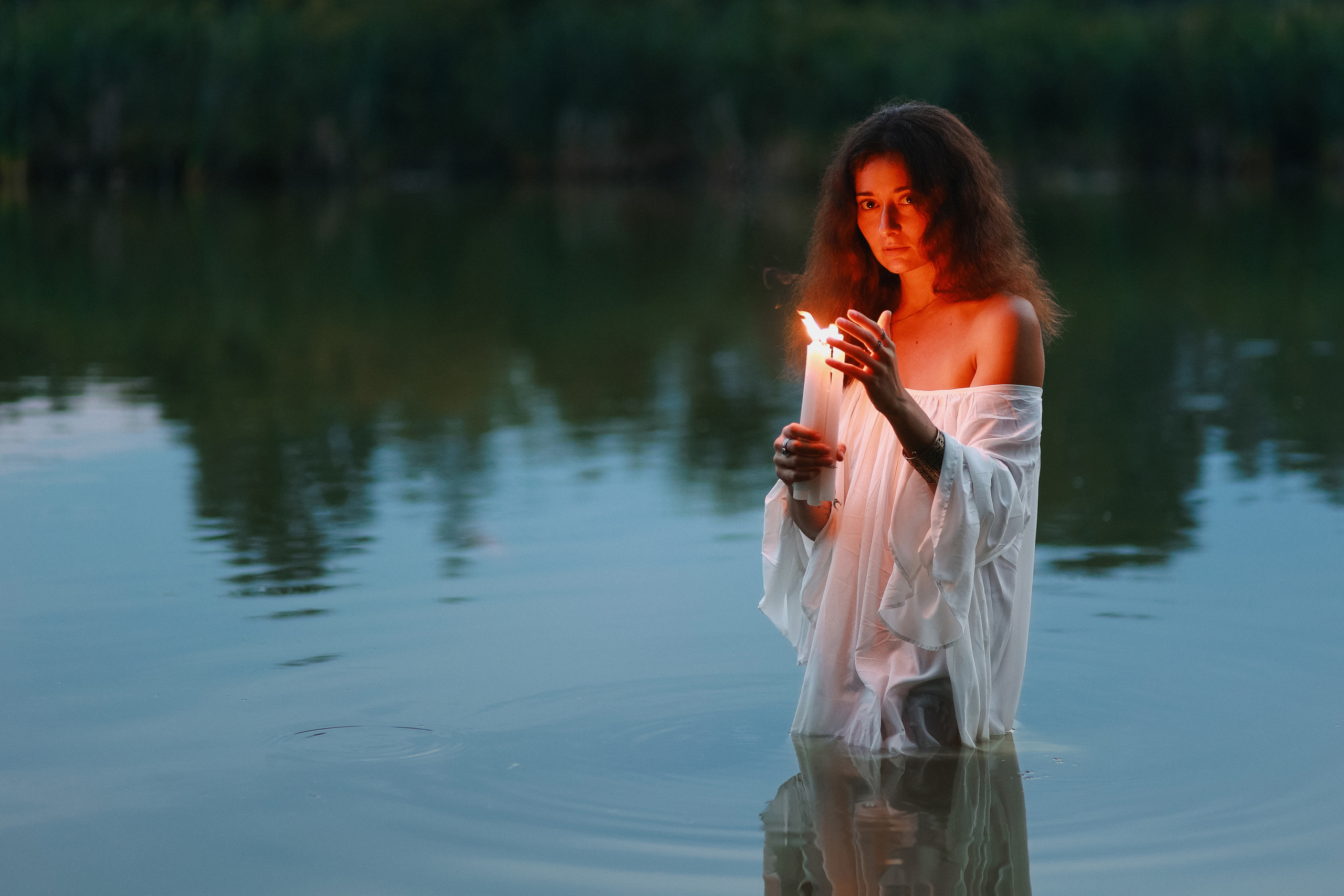 Кристина: съёмка в лесу и в озере. Портретный и семейный фотограф в Москве Мария Рослякова