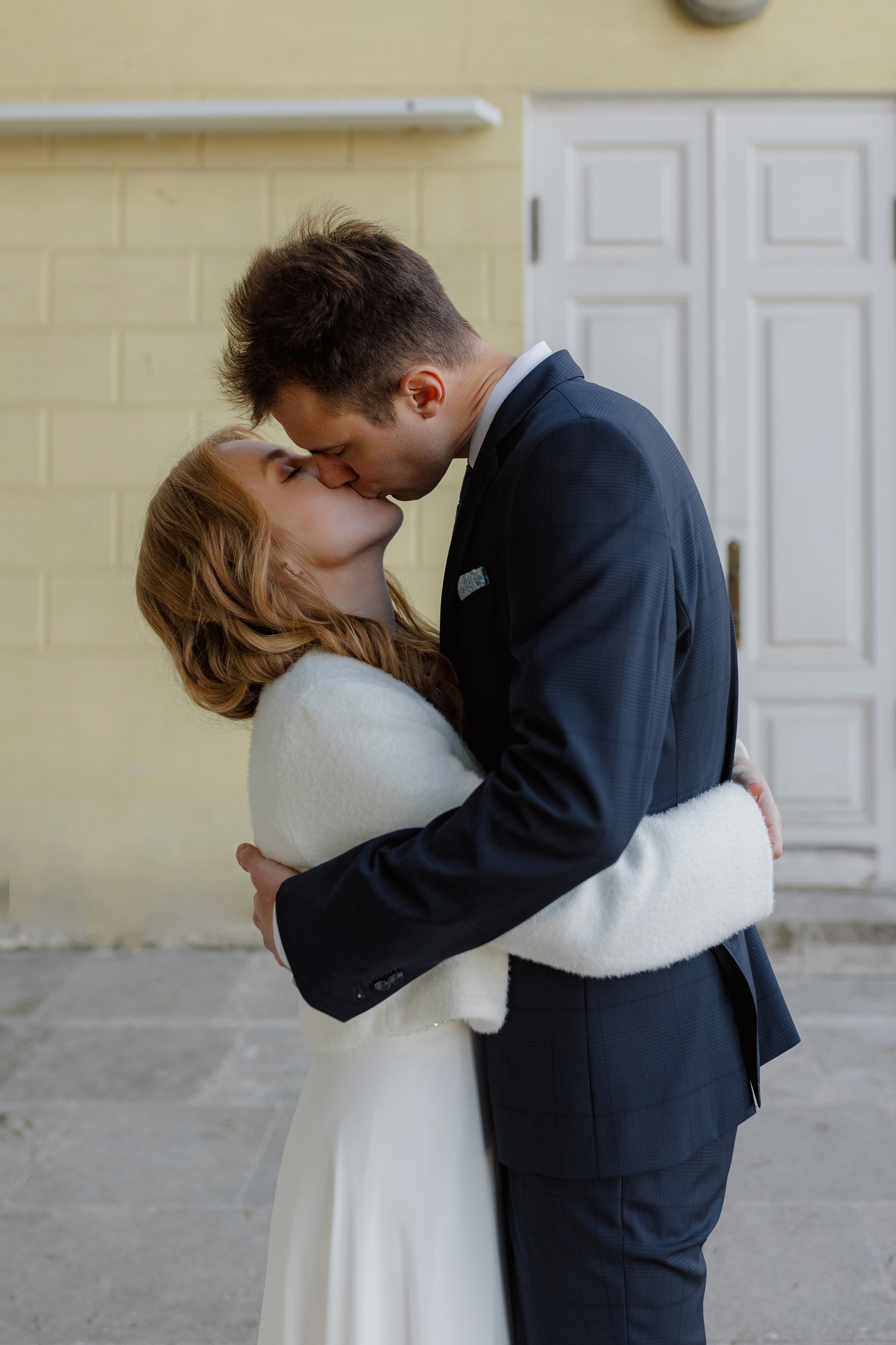 Свадебная фотосъёмка. Шипиловский ЗАГС, парк Коломенское. Портретный и семейный фотограф в Москве Мария Рослякова