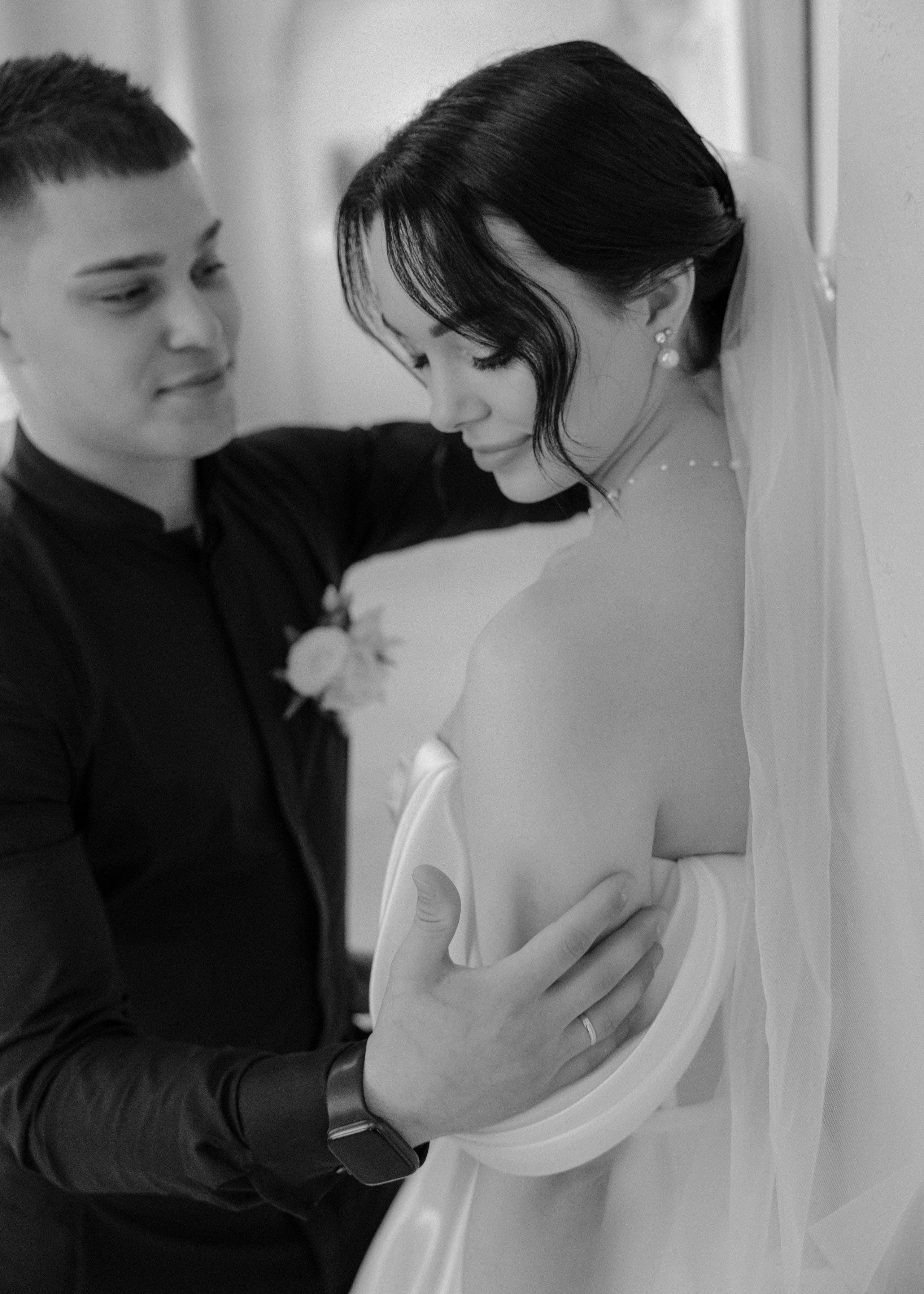 Дарина и Данил в музее изобразительных искусств. Свадебный фотограф в Калининграде Ольга Пасечник