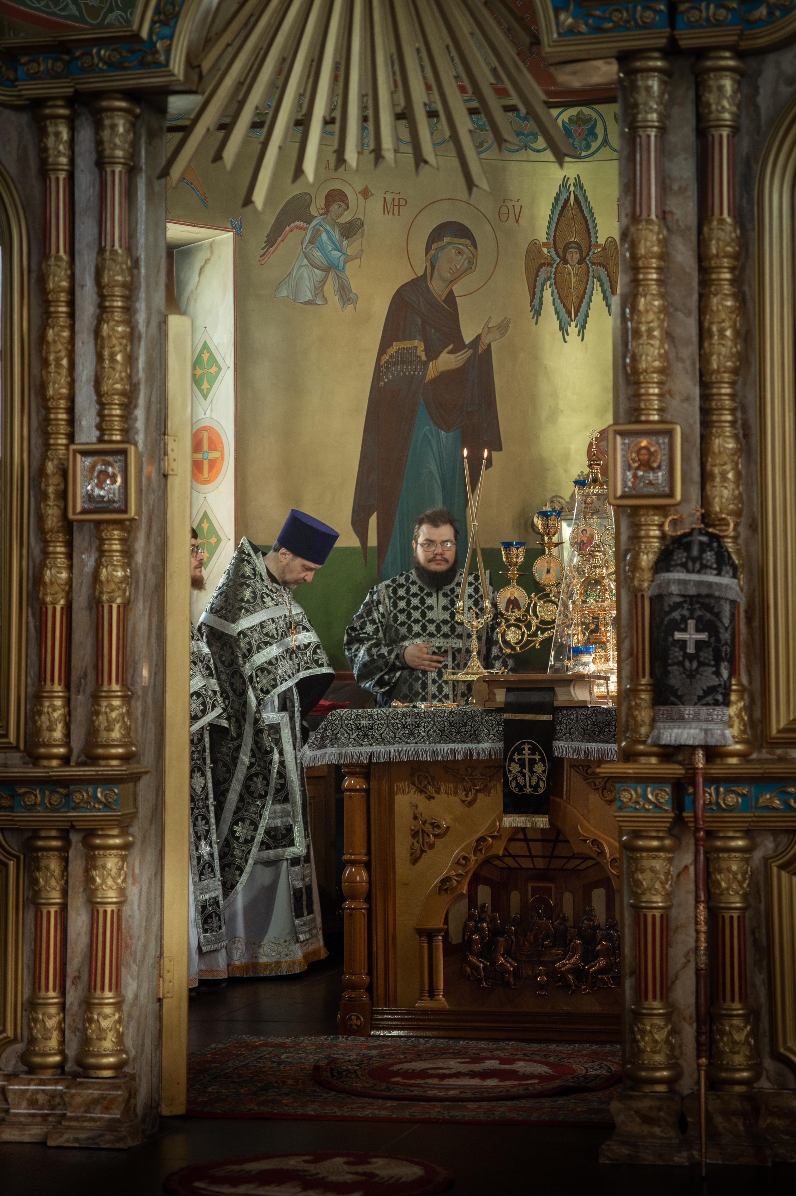 Преждеосвящение Даров. Храм Серафима Саровского. Церковный, семейный и репортажный фотограф Волгоград, Волжский