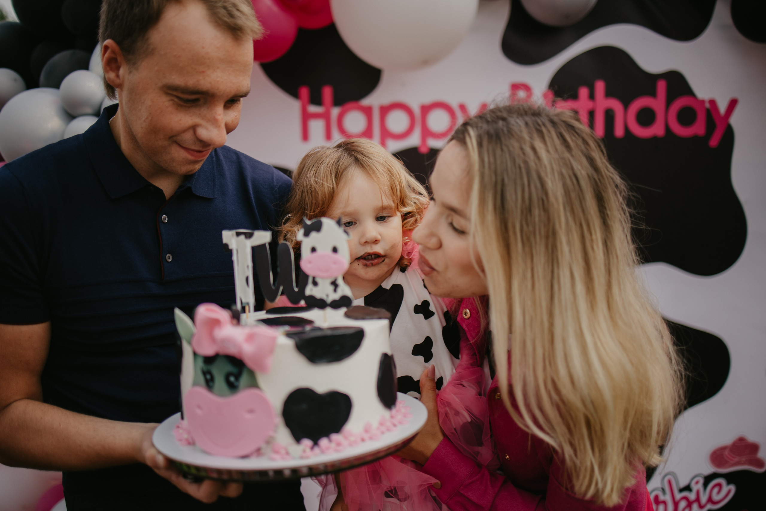 Лера 2 годика. Репортажный и портретный фотограф в Санктпетербурге. Видиосъемка мероприятий в Санкт-Петербурге
