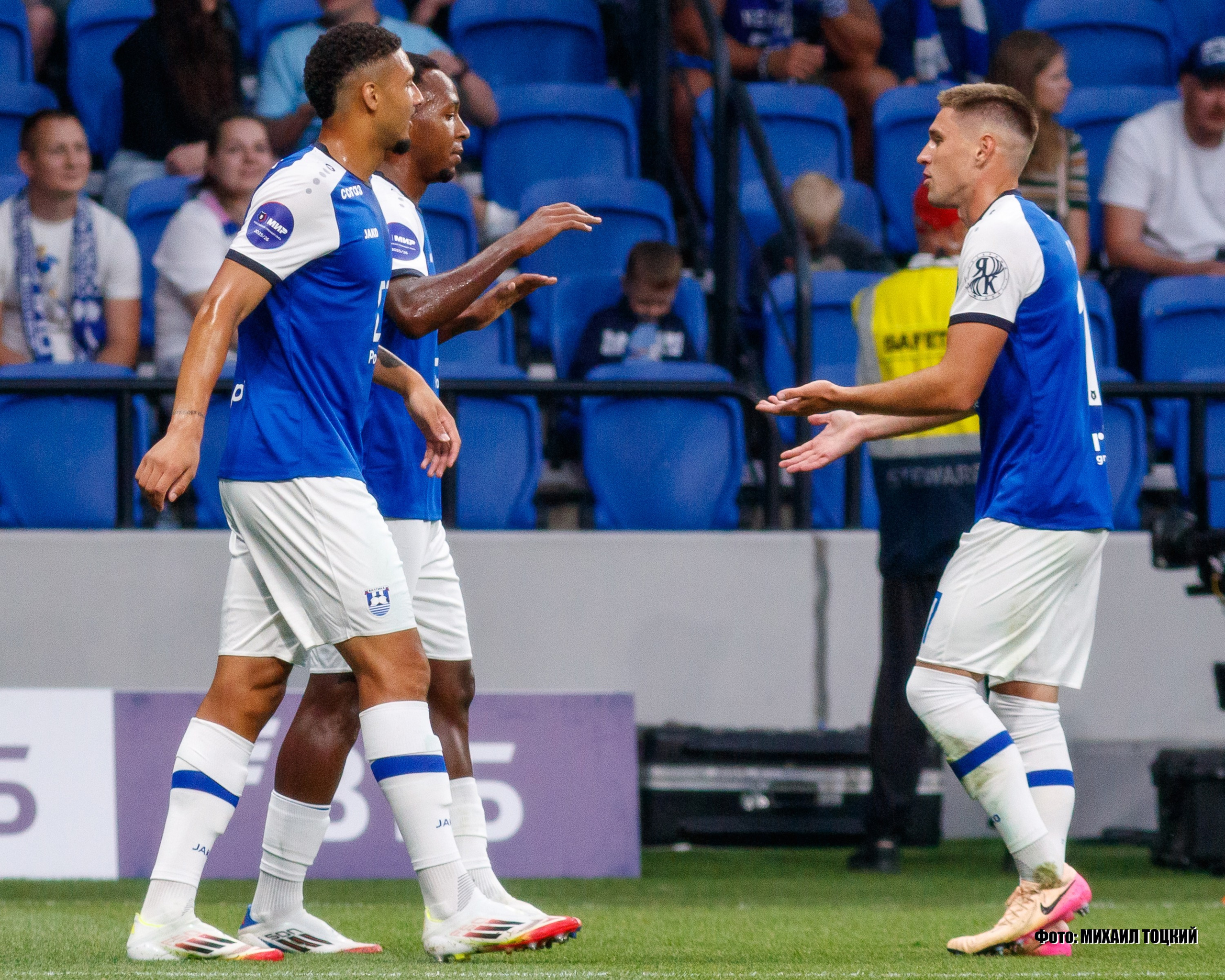 Фоторепортаж. РПЛ 1 тур. Динамо — Балтика. Михаил Тоцкий портретный и репортажный фотограф в Москве