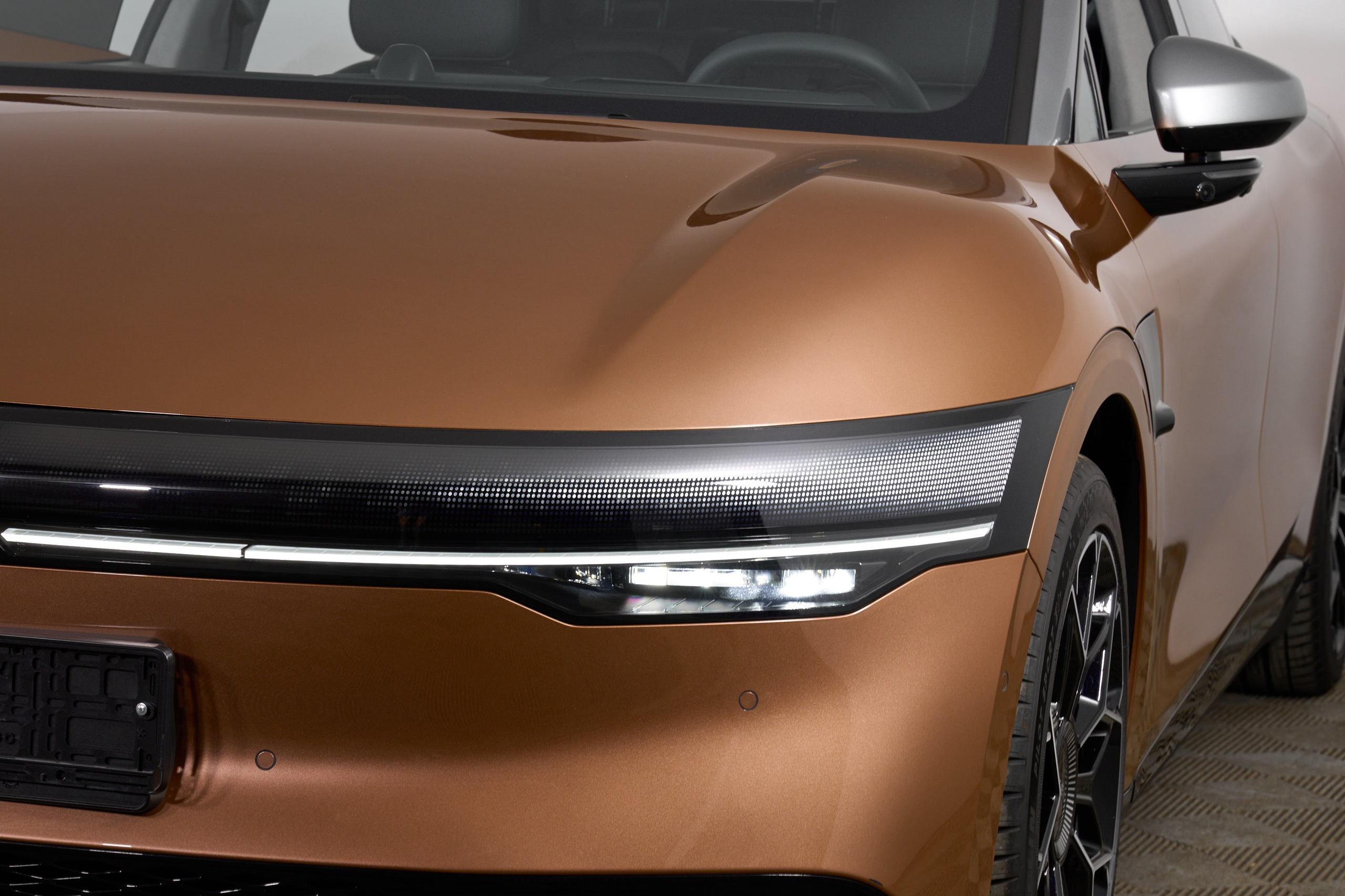 Zeekr 007_2. Фотограф Николай Прокофьев модельные тесты в Москве