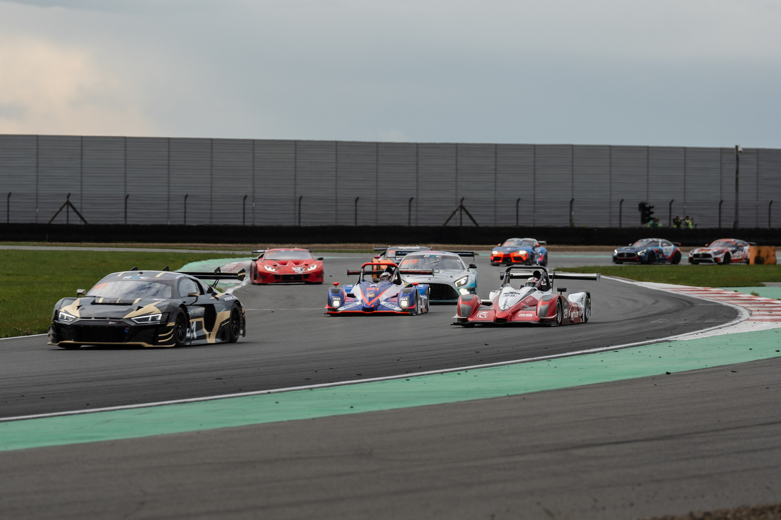 Фото четвертого этапа Российской серии гонок на выносливость. Фотограф Николай Прокофьев модельные тесты в Москве