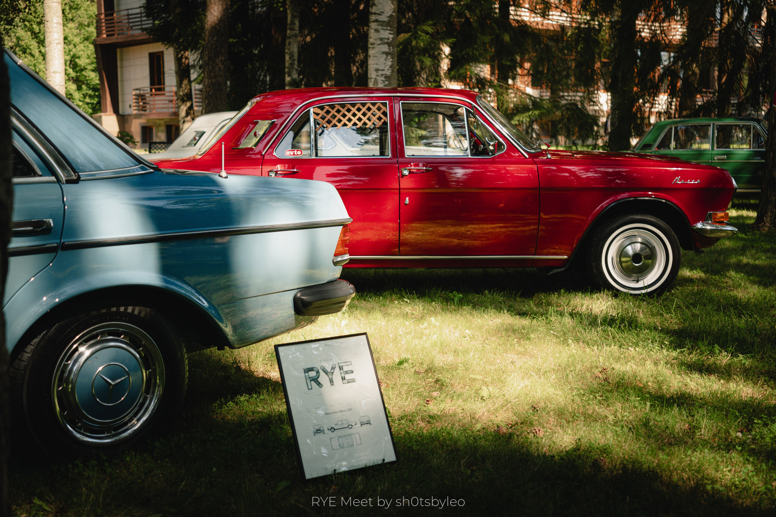 Масштабный летний фестиваль RYE Meet — встреча клуба любителей автомобилей старше 25-лет. Автомобильный фотограф Антон Цырулев