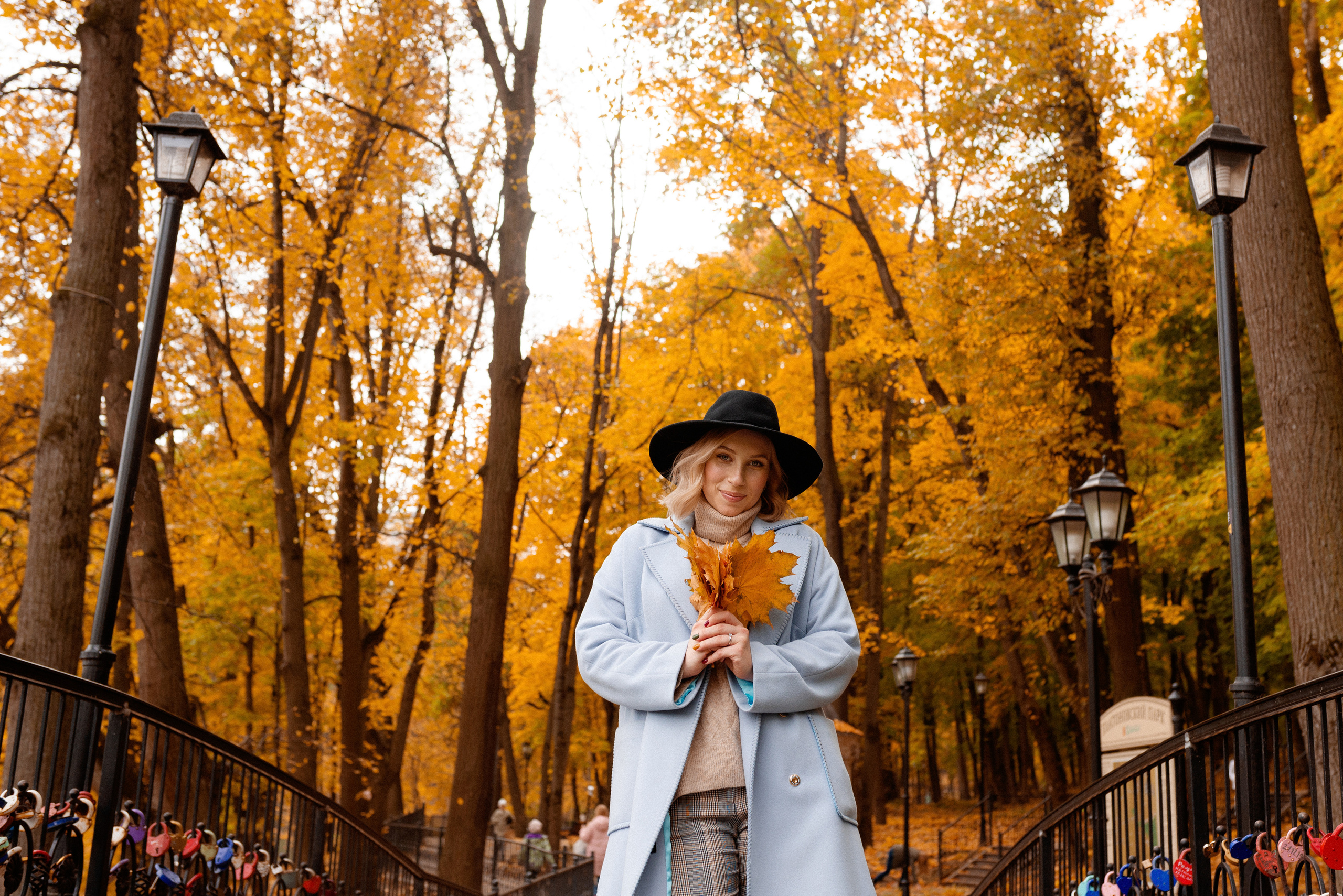 Софья в осеннем парке. Профессиональный фотограф. Портрет, семья, дети