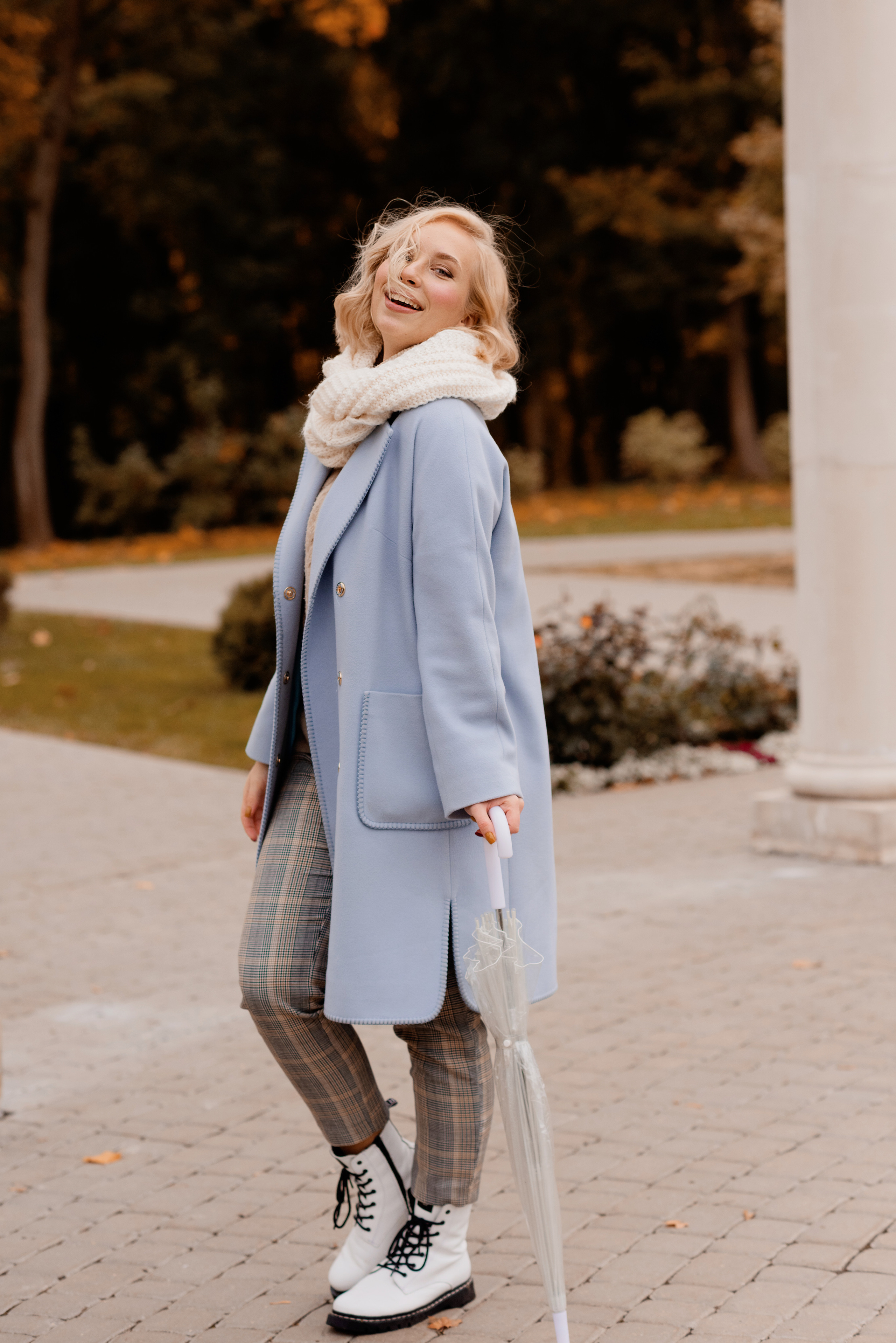 Софья в осеннем парке. Профессиональный фотограф. Портрет, семья, дети