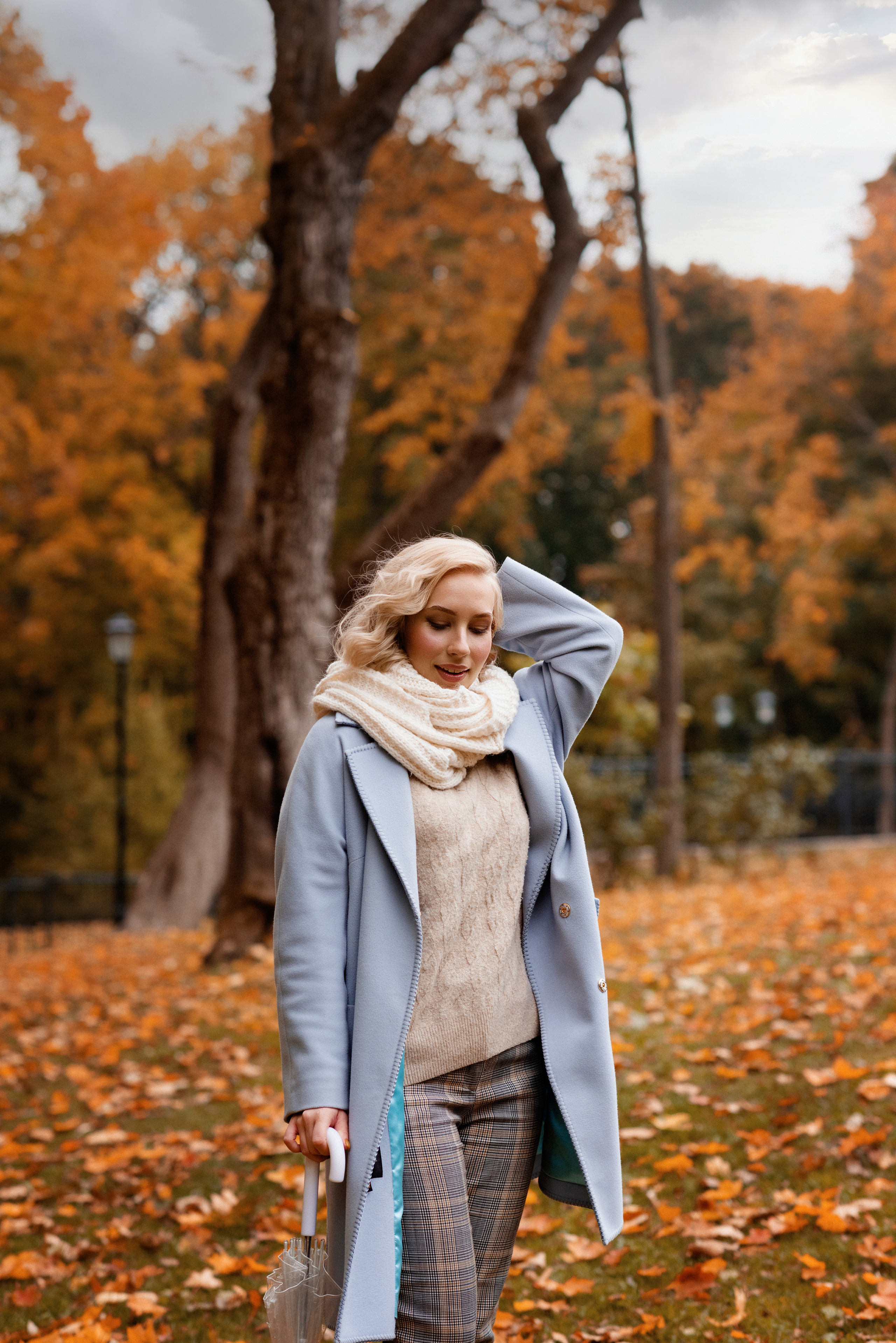Софья в осеннем парке. Профессиональный фотограф. Портрет, семья, дети