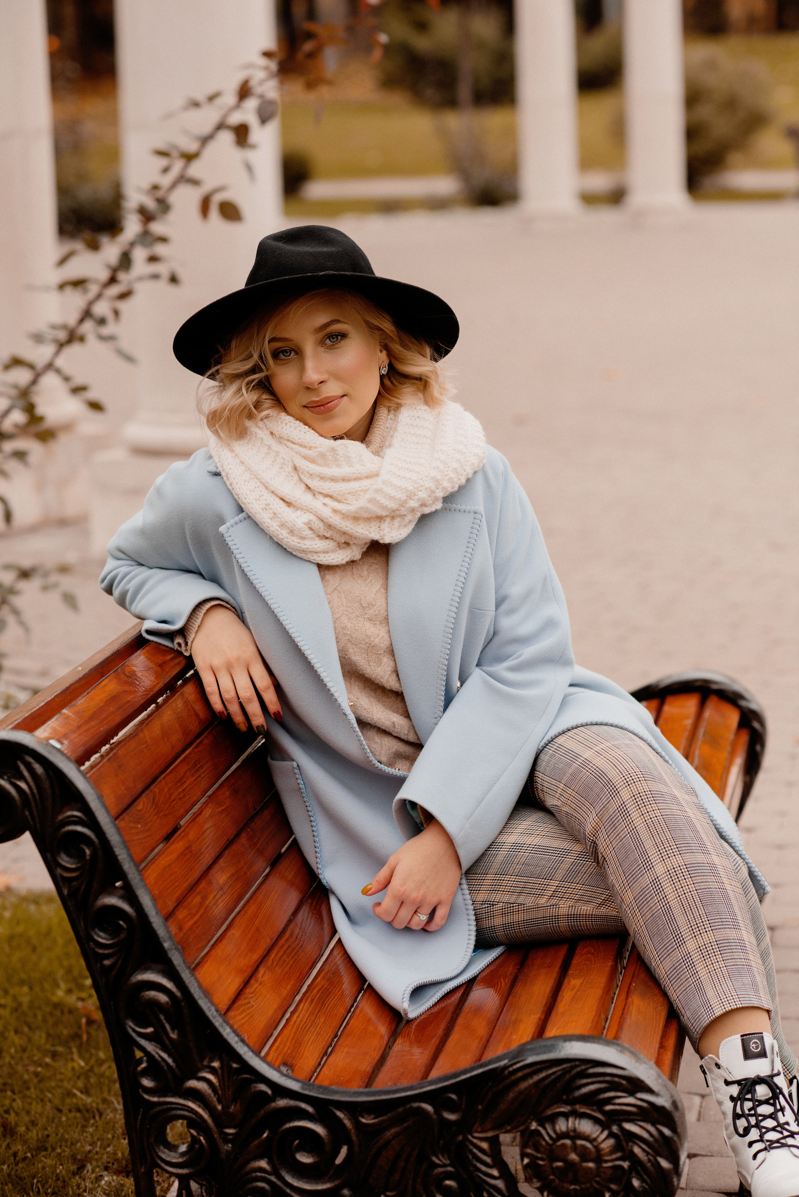 Софья в осеннем парке. Профессиональный фотограф. Портрет, семья, дети