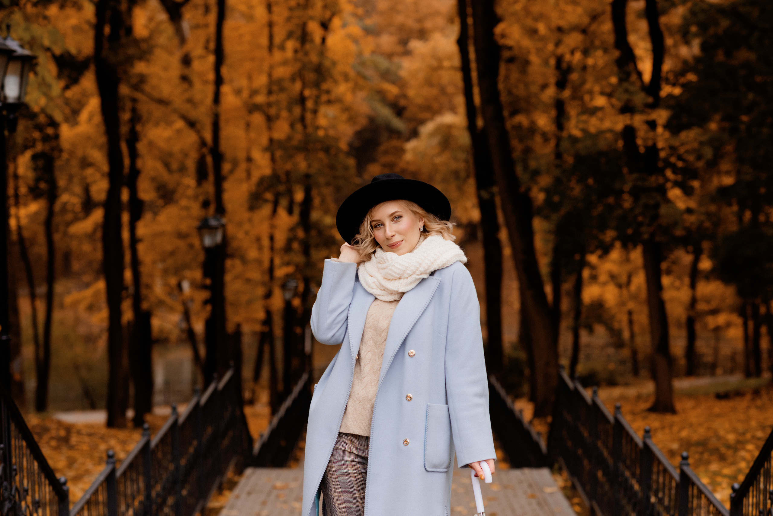 Софья в осеннем парке. Профессиональный фотограф. Портрет, семья, дети