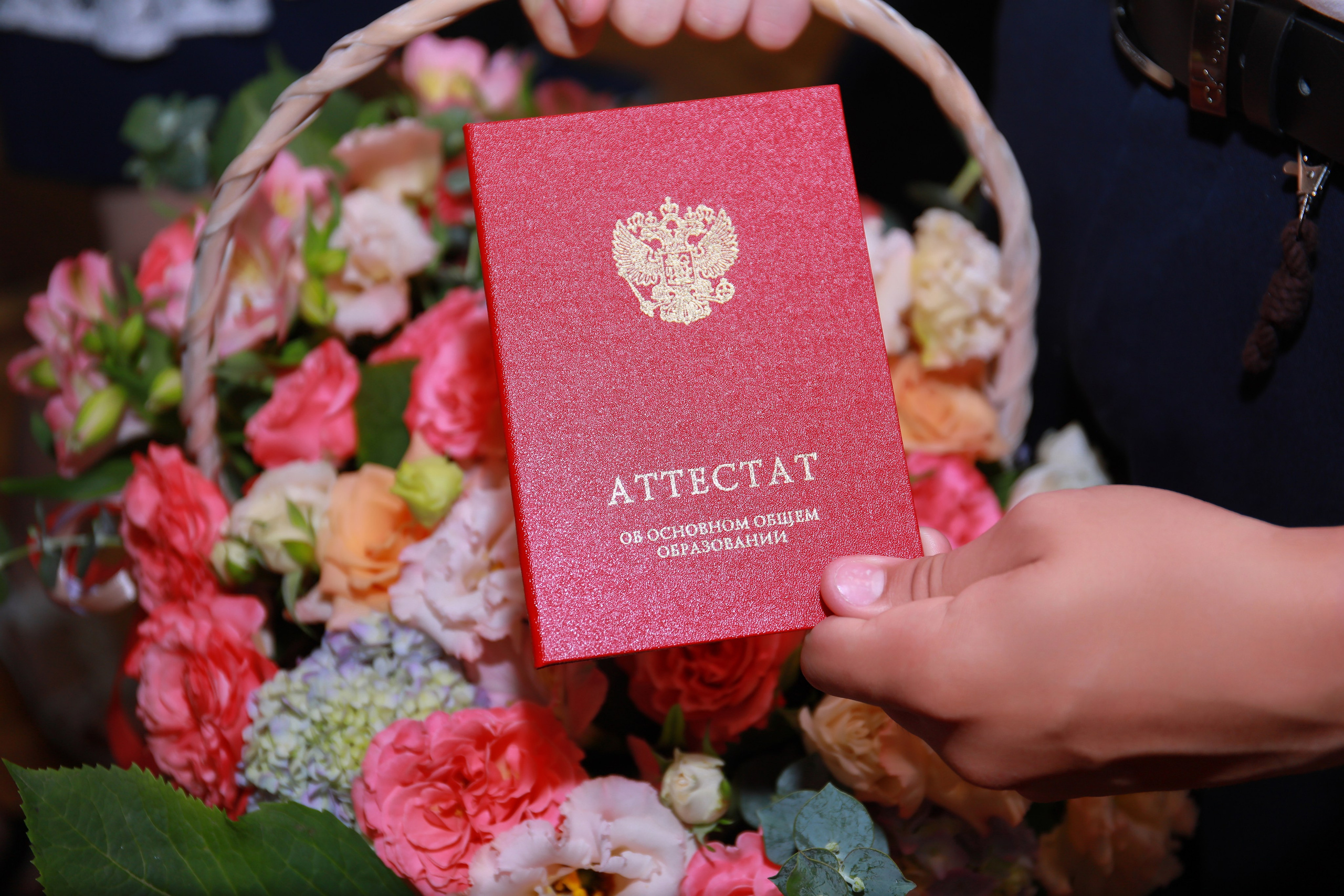 Вручение аттестатов (СОШ 101). Детский семейный фотограф Краснодар