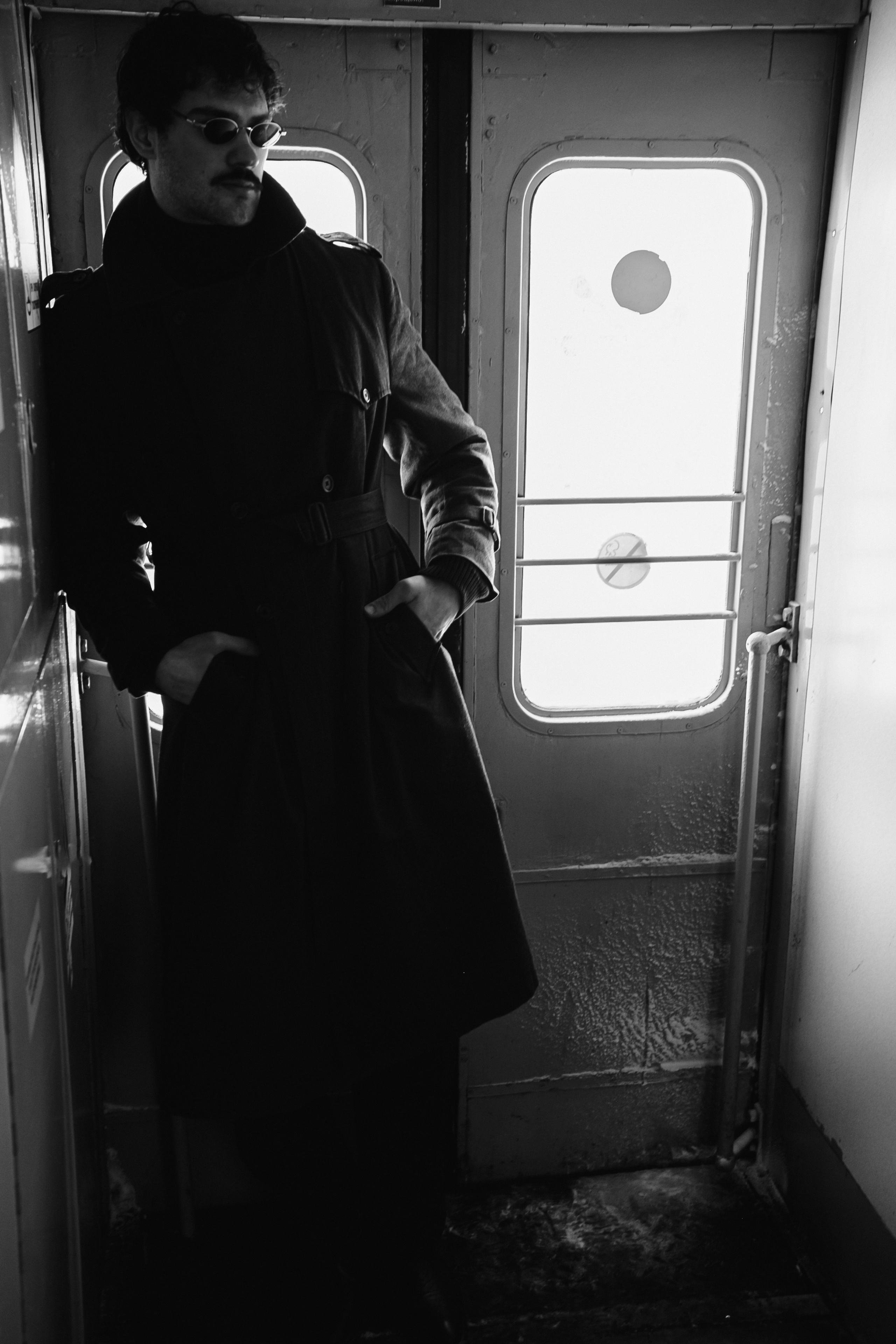 VOVS. Портретный фотограф DanilNabody