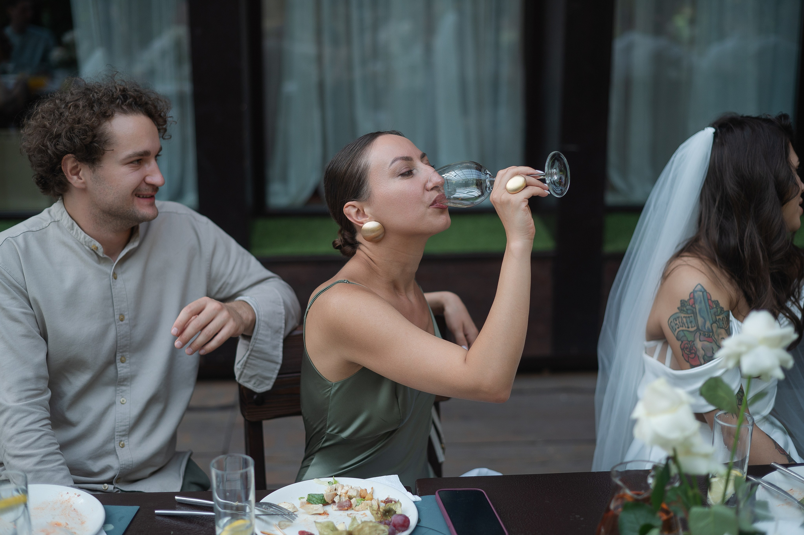 Динамичная свадьба где гости были активными участниками праздника. Свадебный фотограф в Ярославле Денис Медоваров