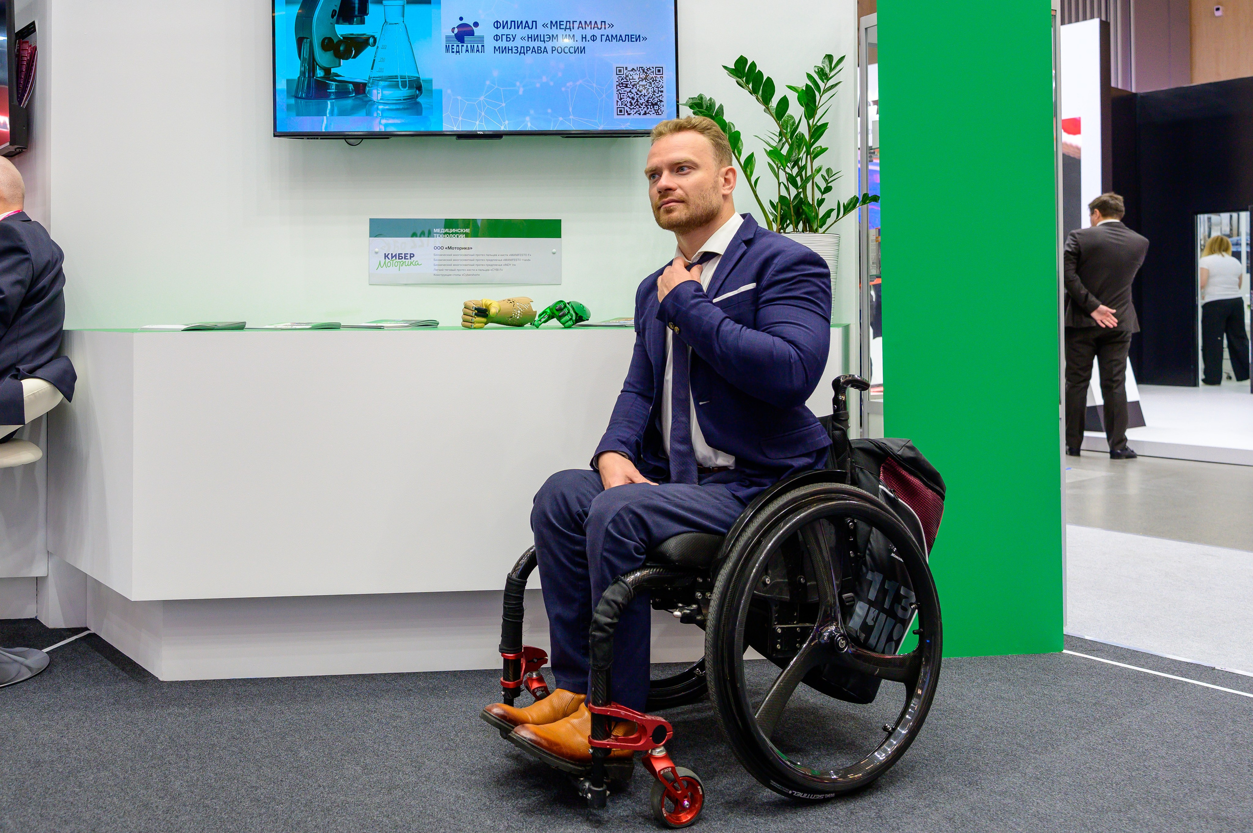 BigindustrialweekBelarus. Фотоуслуги, услуги фотографа, фотографирование важных событий