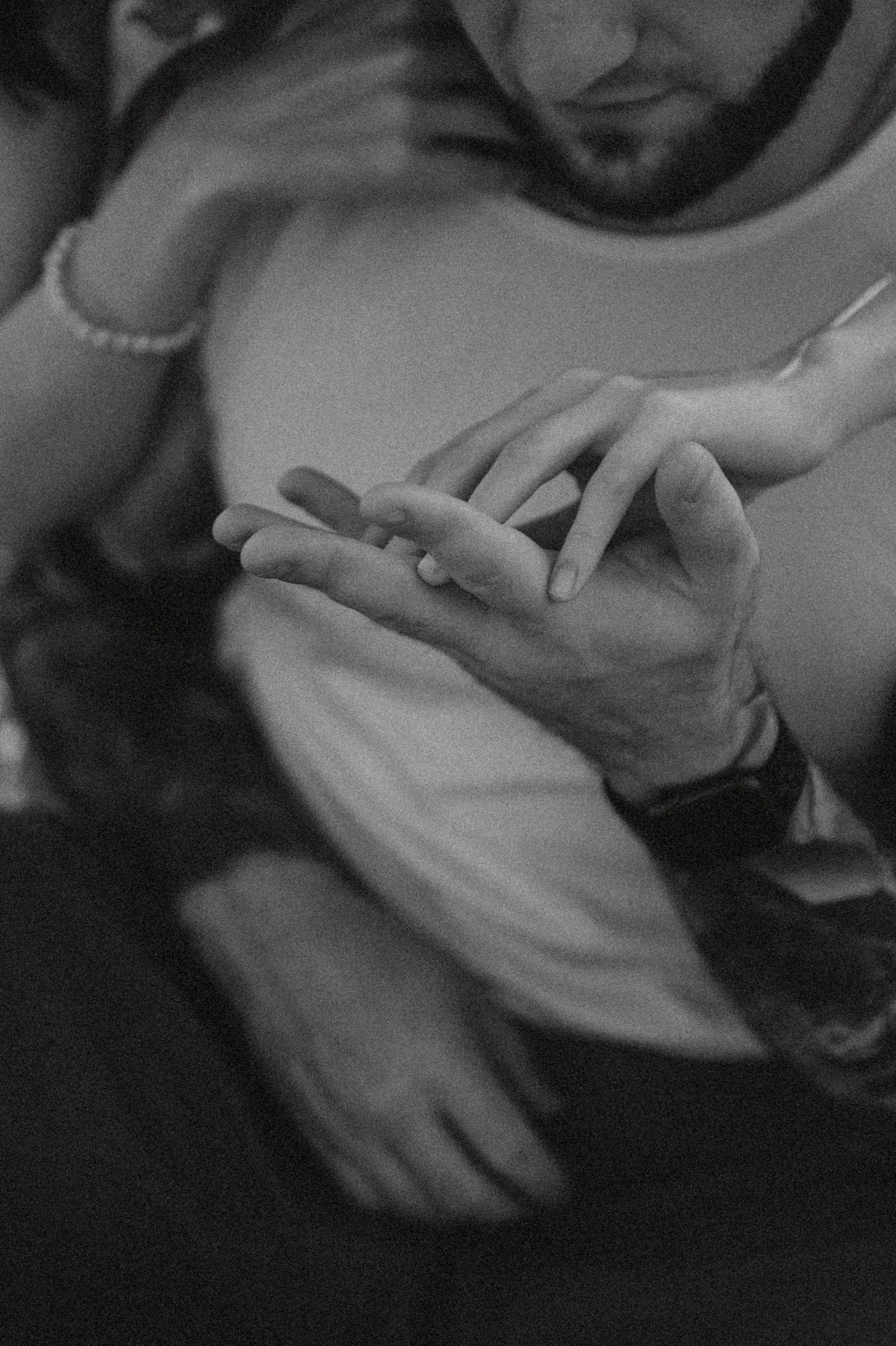 Фотосессия Love Story. Фотограф в Барнауле Дарья Бутурлакина. Люби.Цени.Касайся