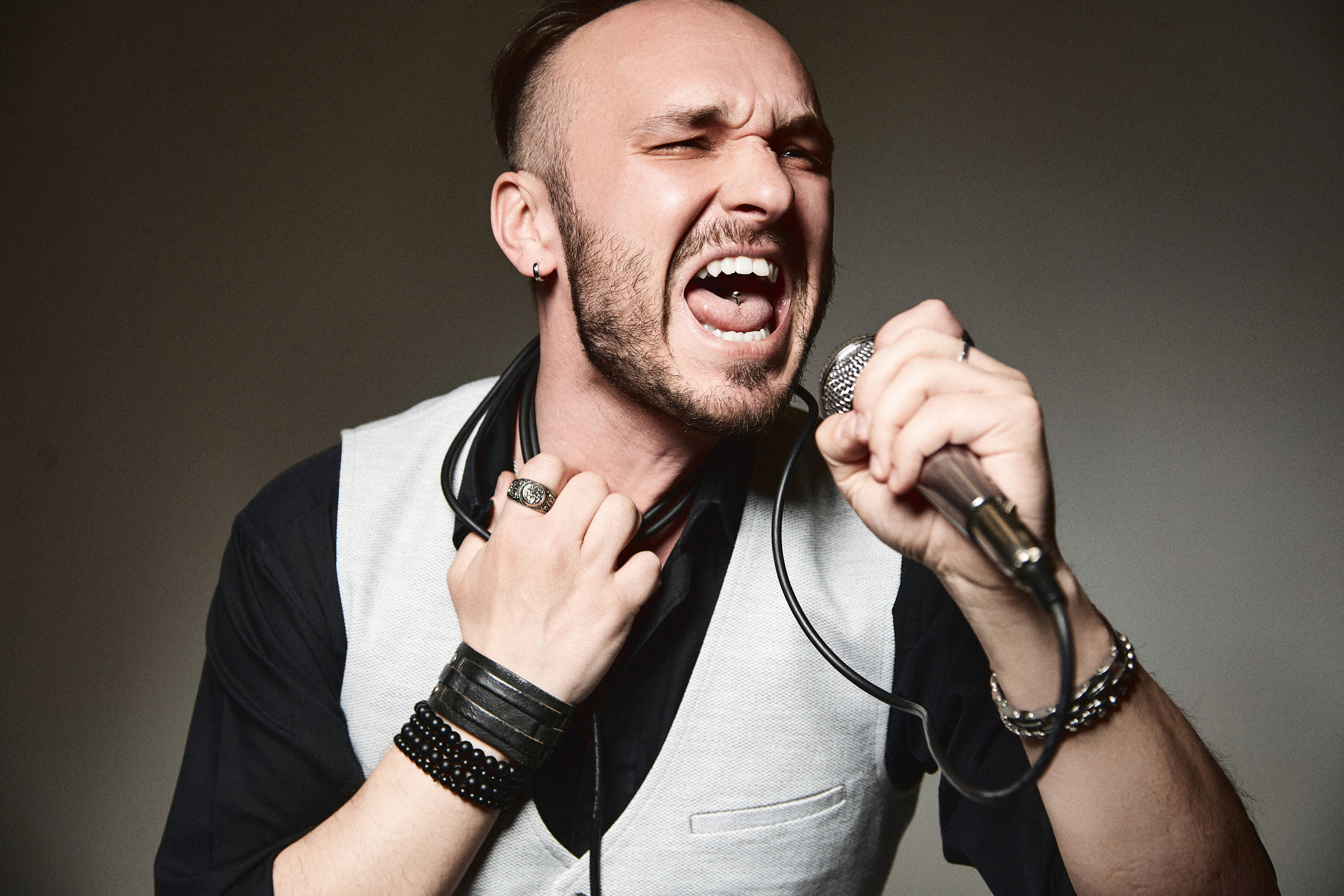 Мужская фотосессия в студии. Фотограф в Минске Анна Кучинская