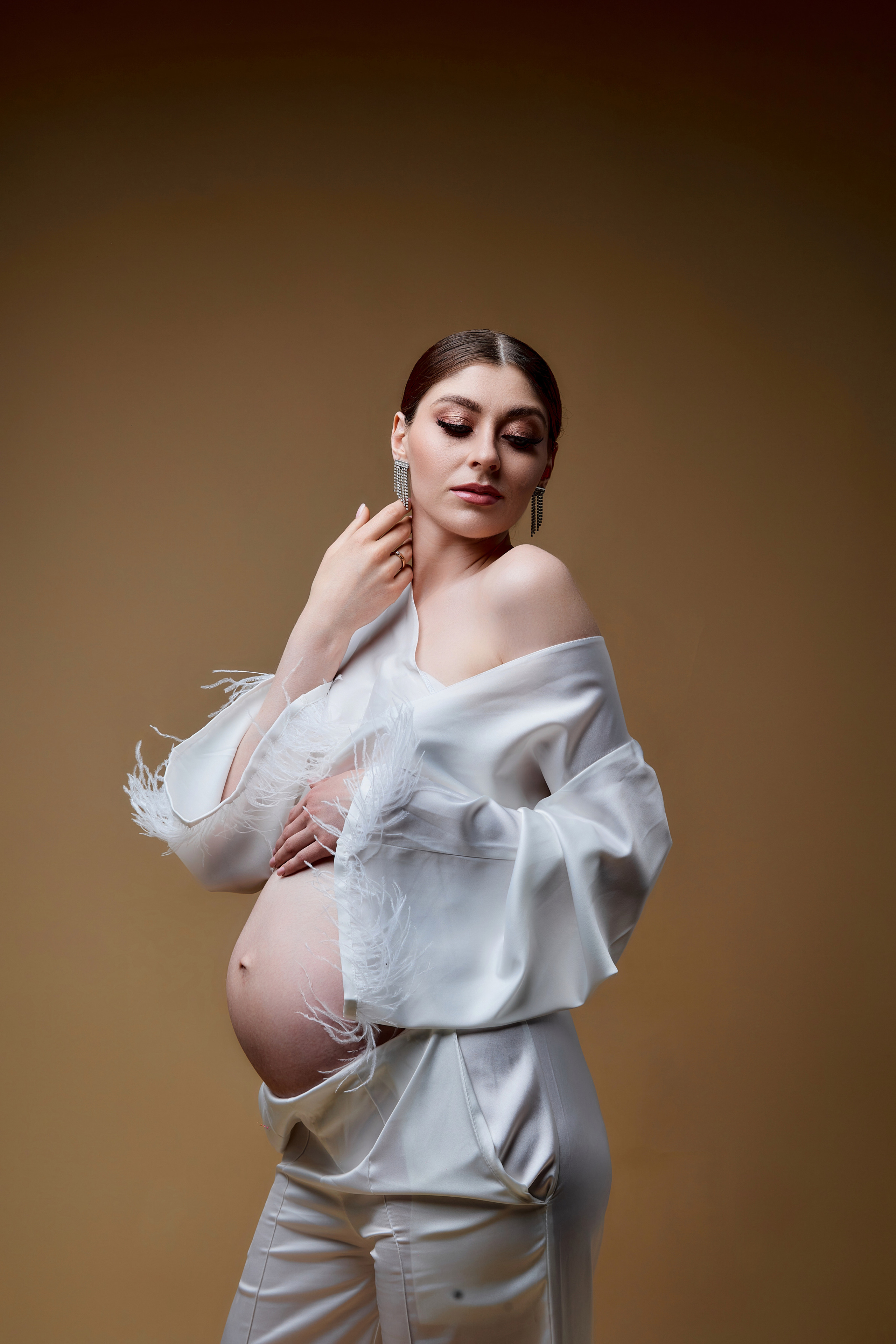 Беременность в студии. Фотограф в Минске Анна Кучинская