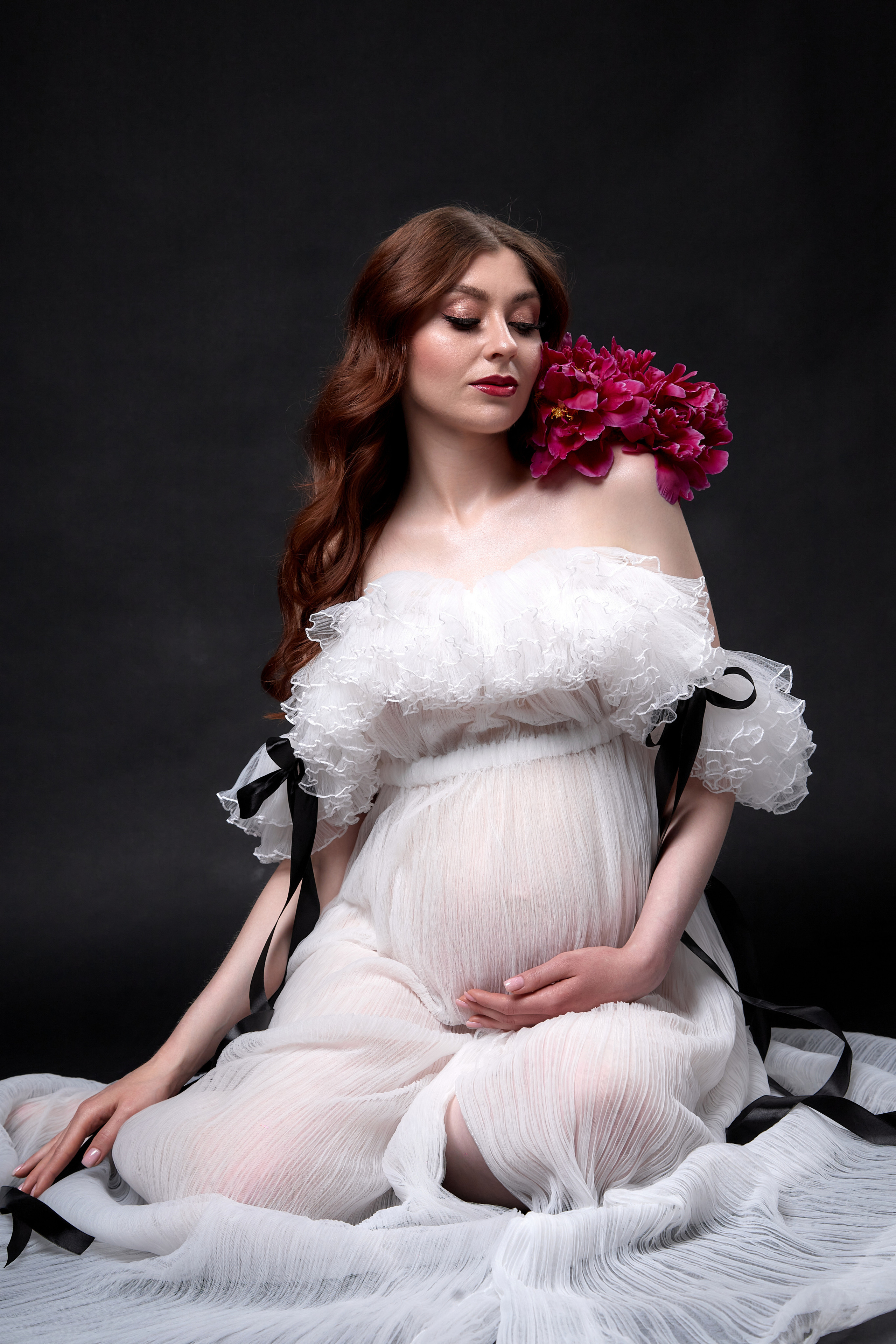 Беременность в студии. Фотограф в Минске Анна Кучинская