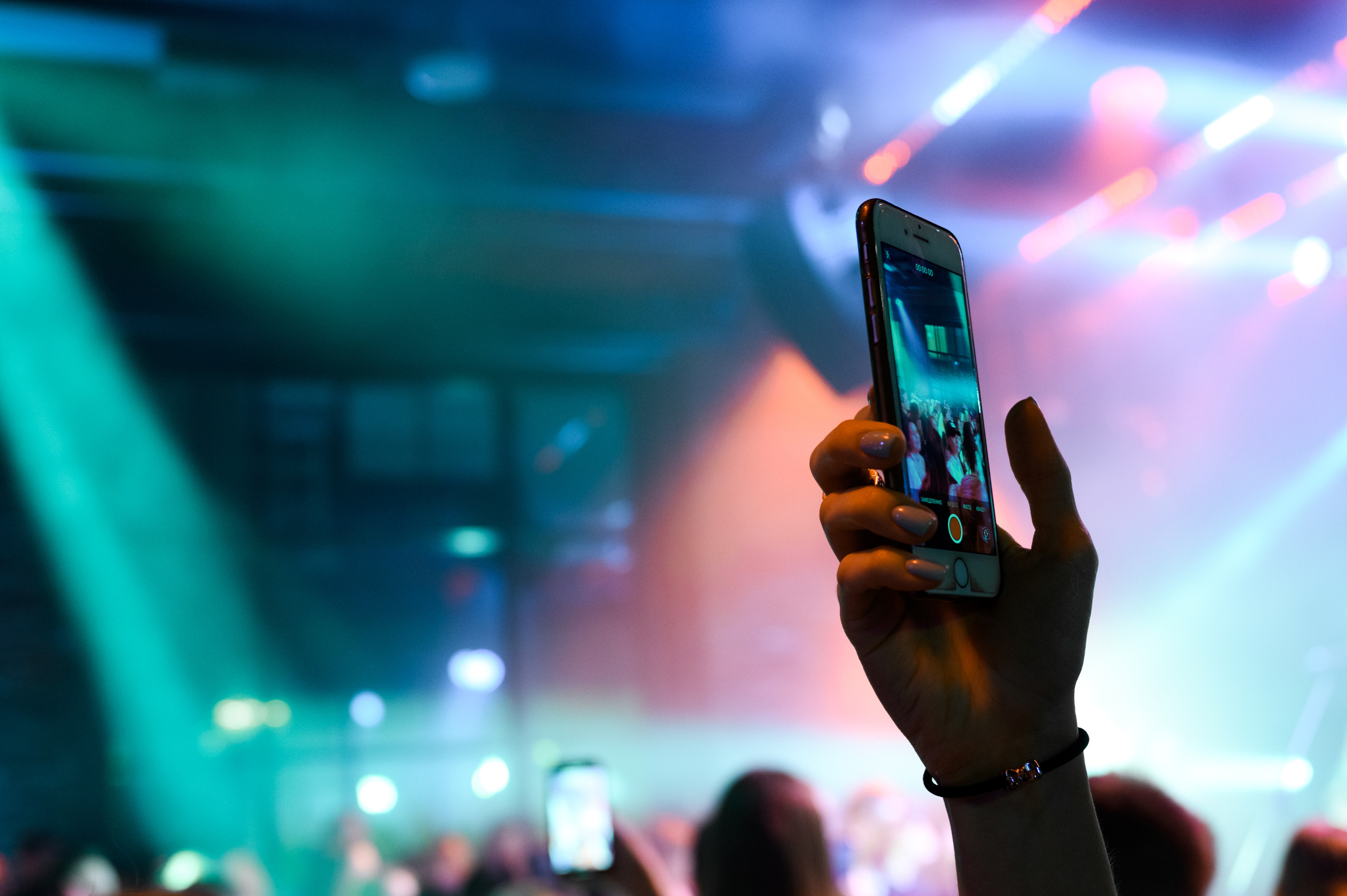 MJ Hall. Свадебный фотограф в Москве Артём Кившарь