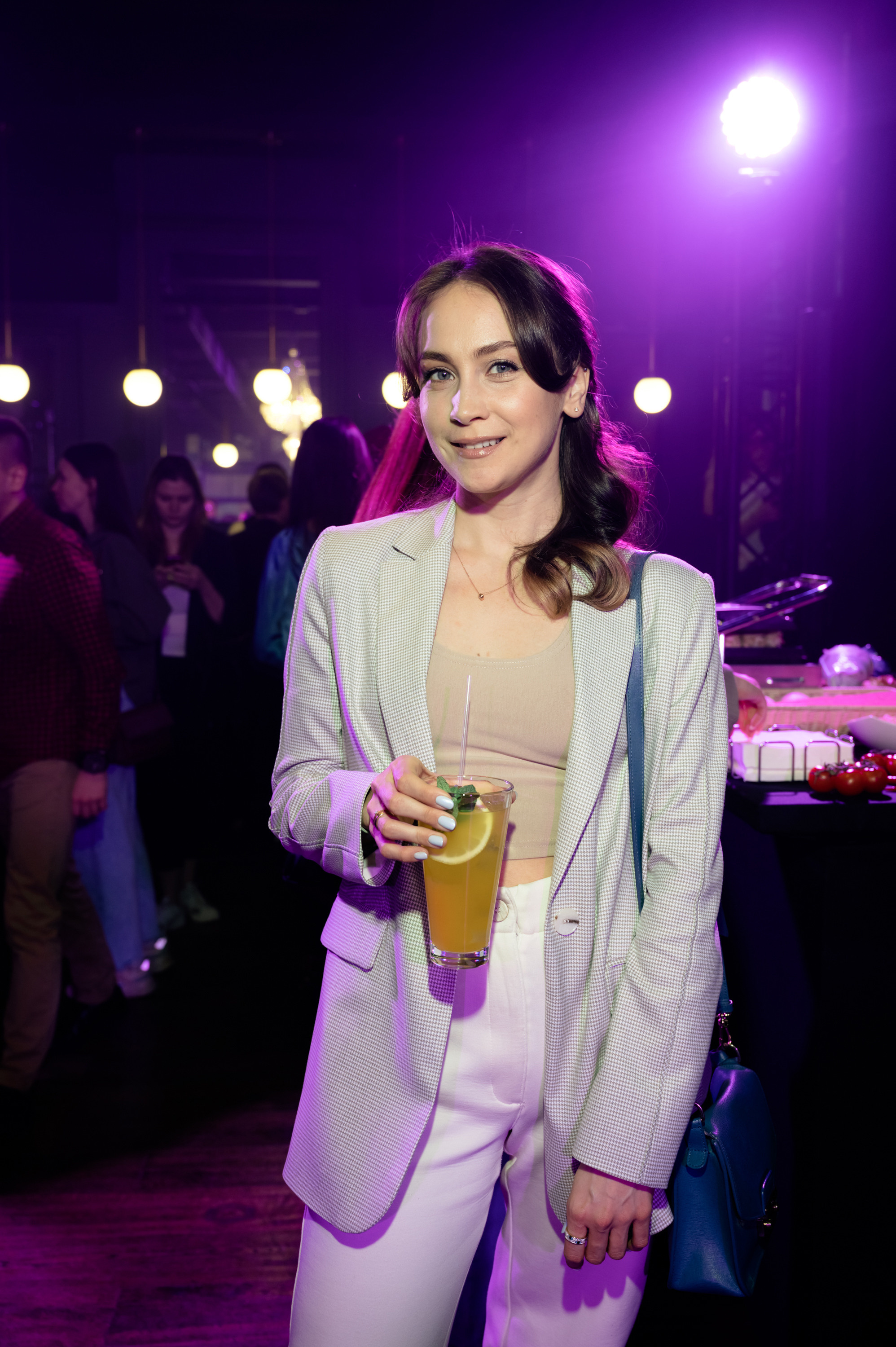 MJ Hall. Свадебный фотограф в Москве Артём Кившарь