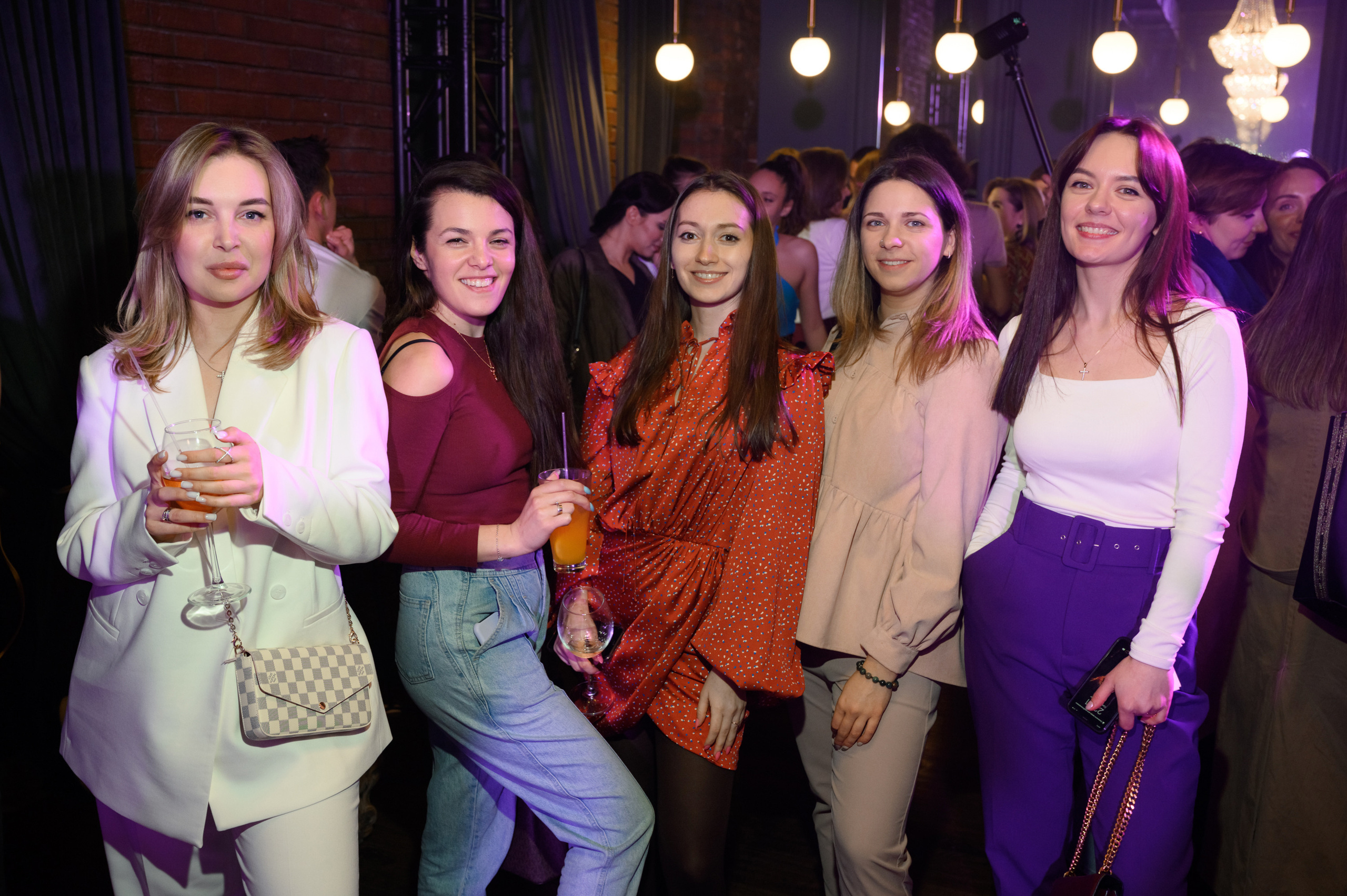 MJ Hall. Свадебный фотограф в Москве Артём Кившарь