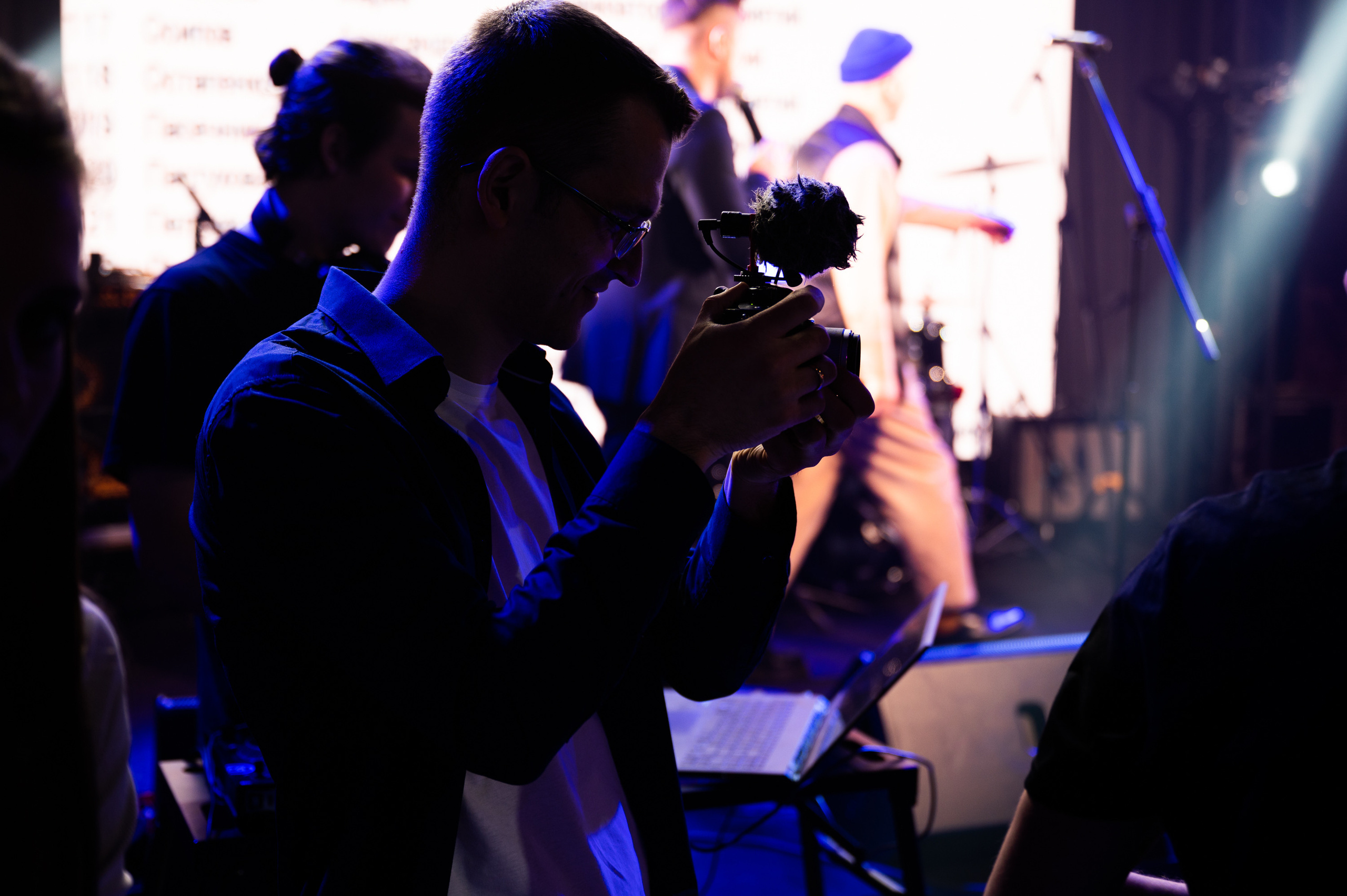 MJ Hall. Свадебный фотограф в Москве Артём Кившарь