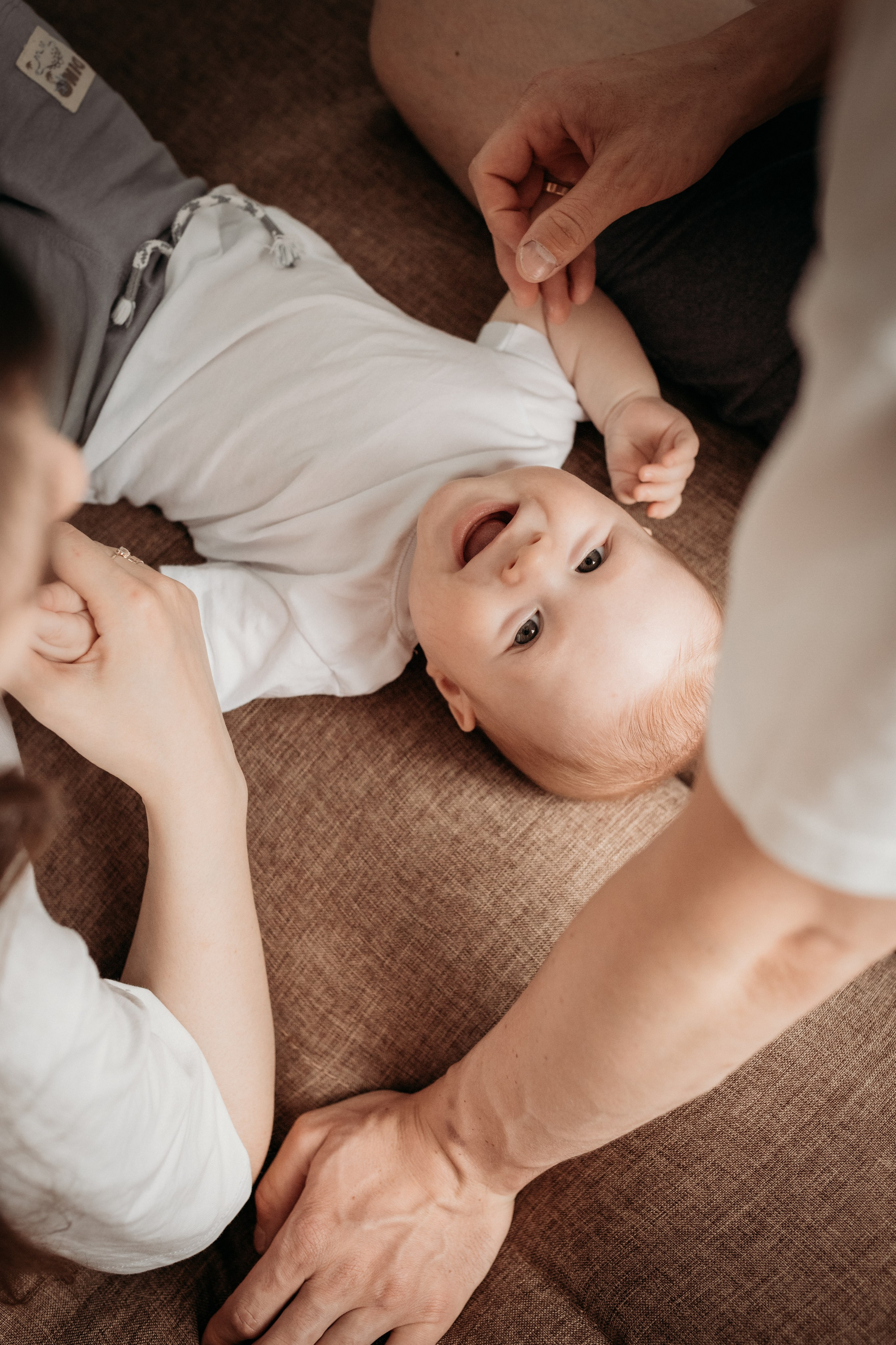 Лайфстайл lifestyle фотосессия новорожденного Барнаул. Фотограф новорожденных в г. Барнаул Ренпенинг Катерина