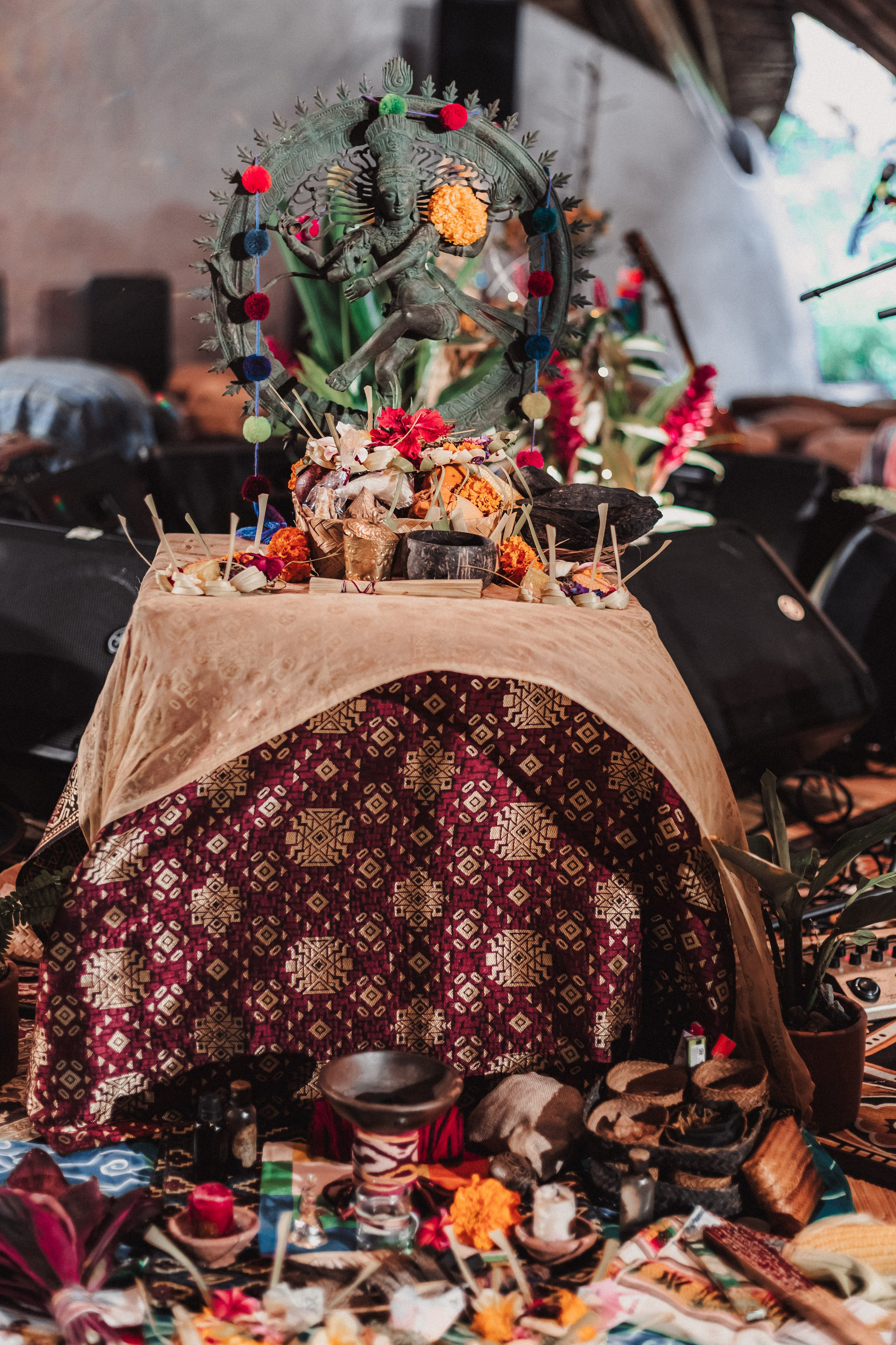 Hanuman Project kirtan at Alchemy march. Mariam Bagdasaryan