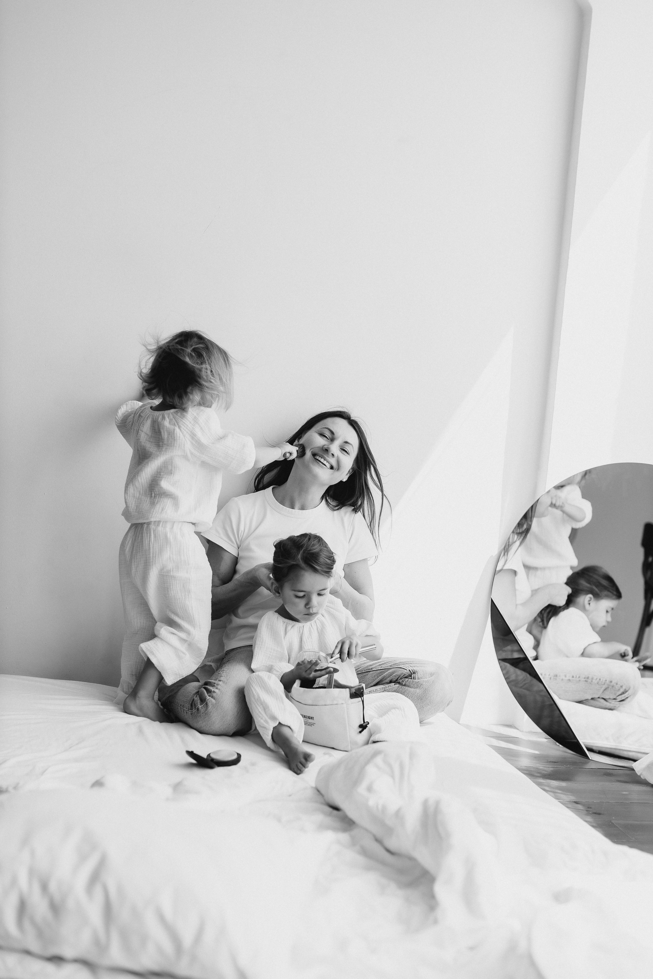 Мама и девочки. Евгения Пелипас