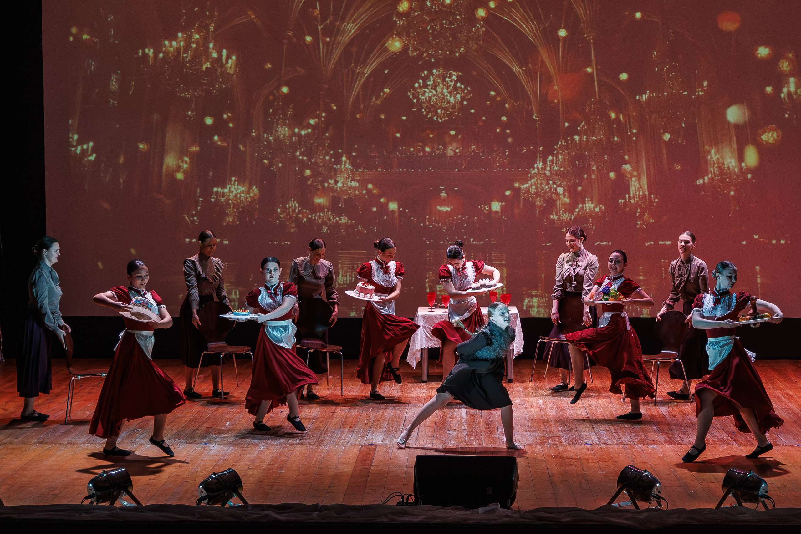 Спектакль «Девочка со спичками». Фотограф в Волгограде Норченко Светлана