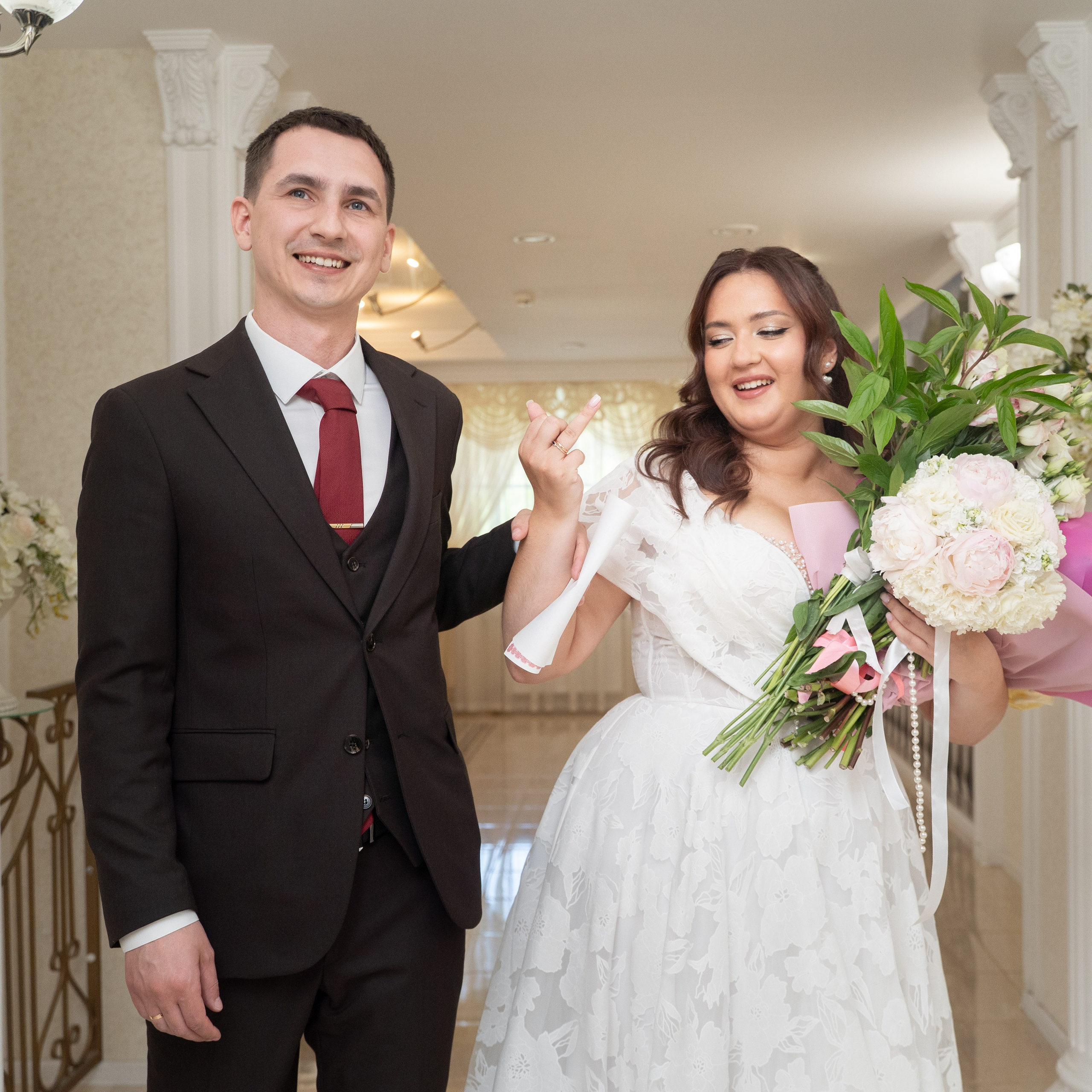 История в ЗАГСе Петергофа. Professional photoartist in St. Petersburg (wedding, reportage, portrait, model book, love story) Alexander Shvedov