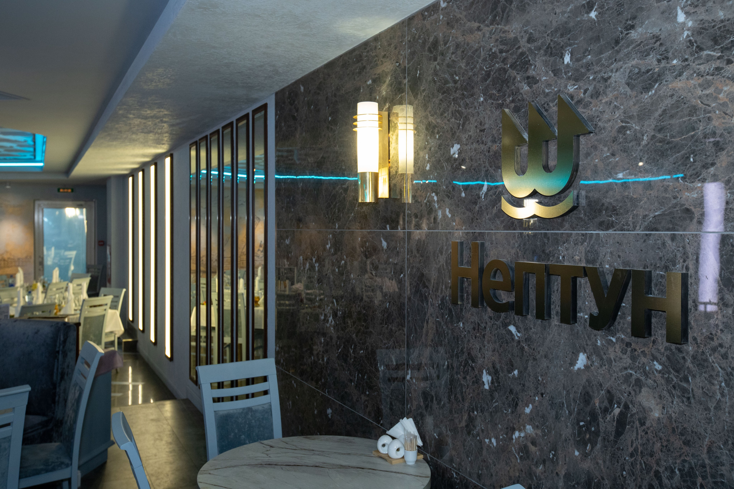 Банкетный зал при отеле «Нептун». Фотограф Махлаева Виктория/Санкт-Петербург