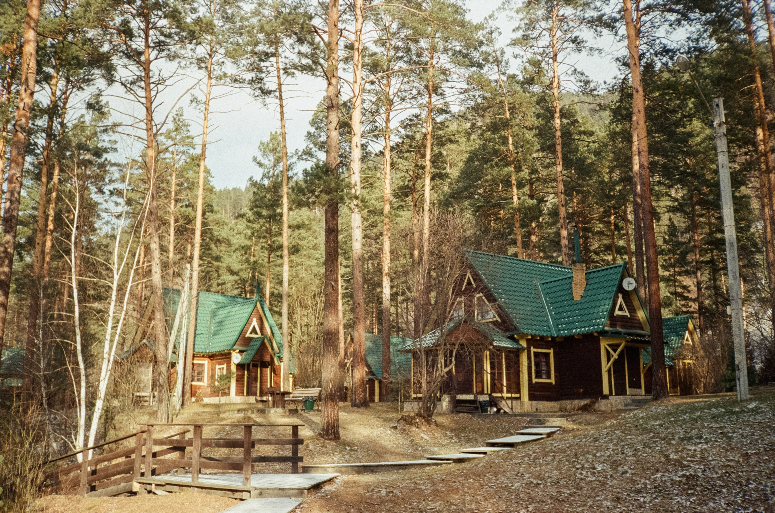 Кедровый остров и база Берель. Яркое солнце, скалы, льды и бурлящий по. Фотограф-документалист Мария Осокина