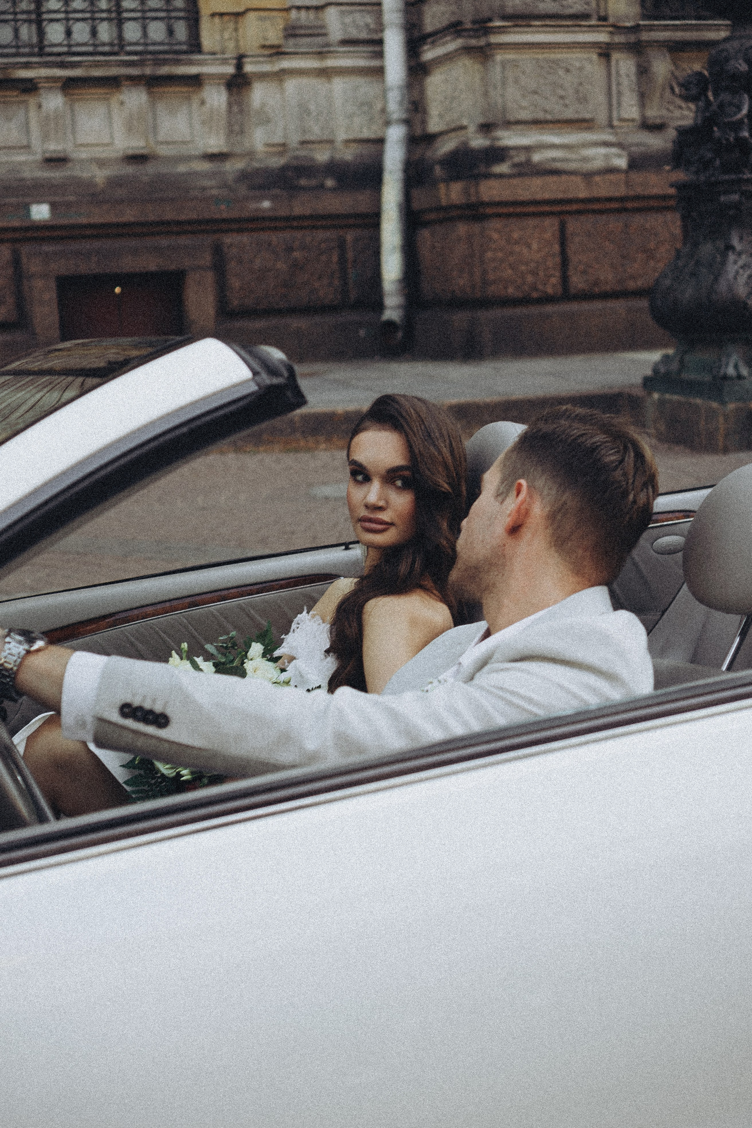 Свадебная сьемка у академии Штиглица. Профессиональный фотограф, Санкт-Петербург — Виктория Богомолова