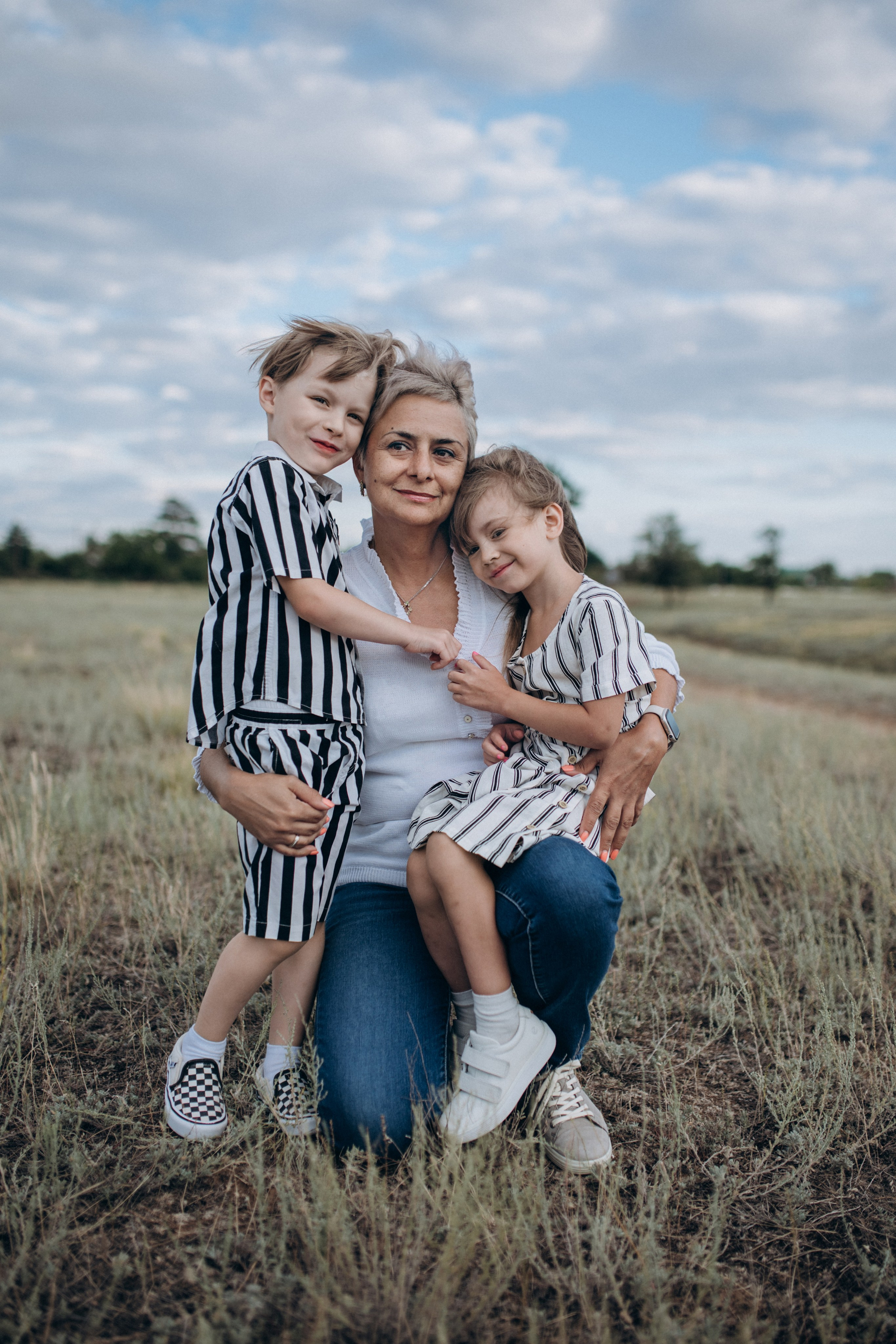 Наташа, Степа, Василиса, Лера. Www.ostermiller.ru