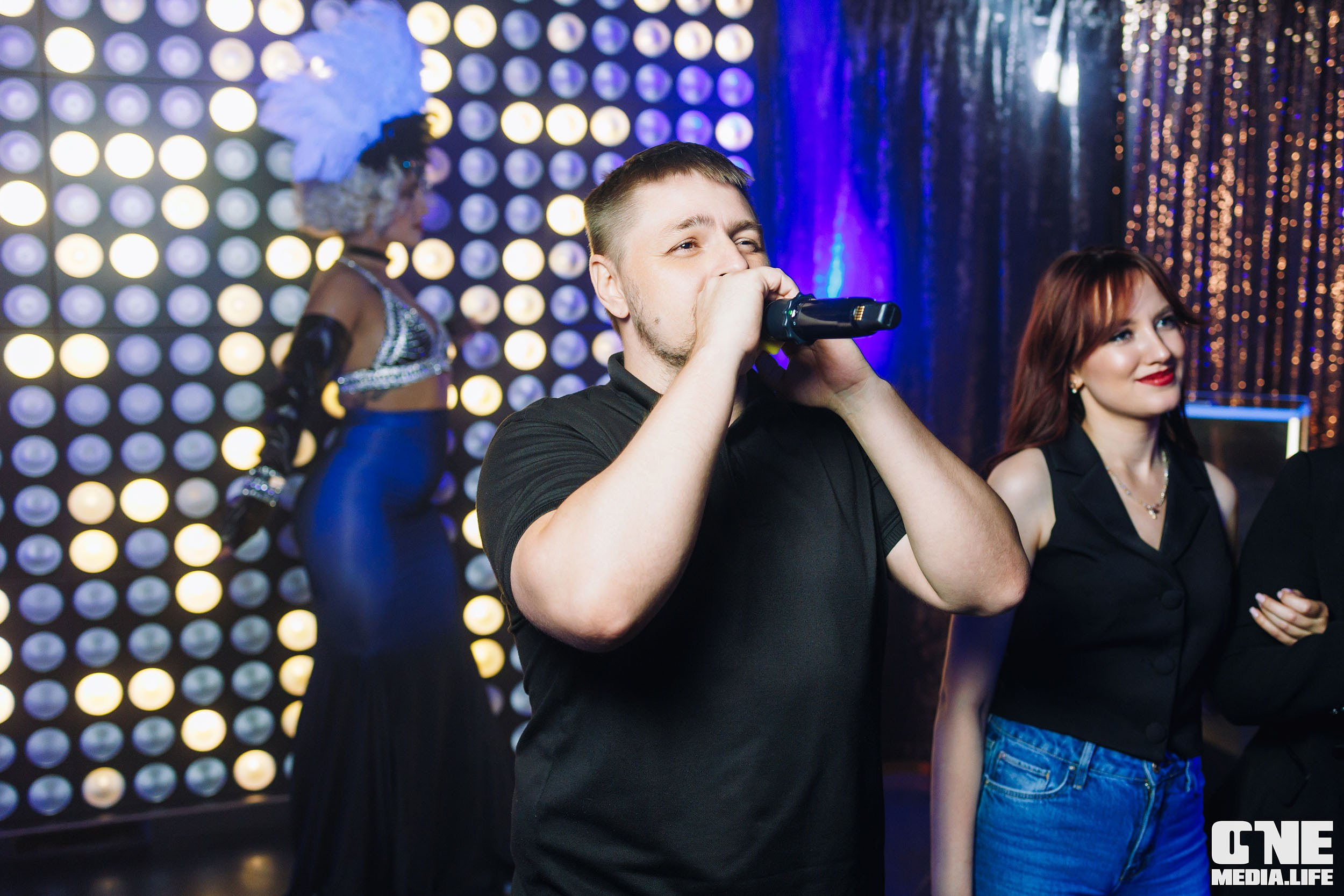 Фоторепортаж из караоке-клуба Эйфория. One Media Life: фоторепортажи, фотоотчеты с мероприятий и заведений