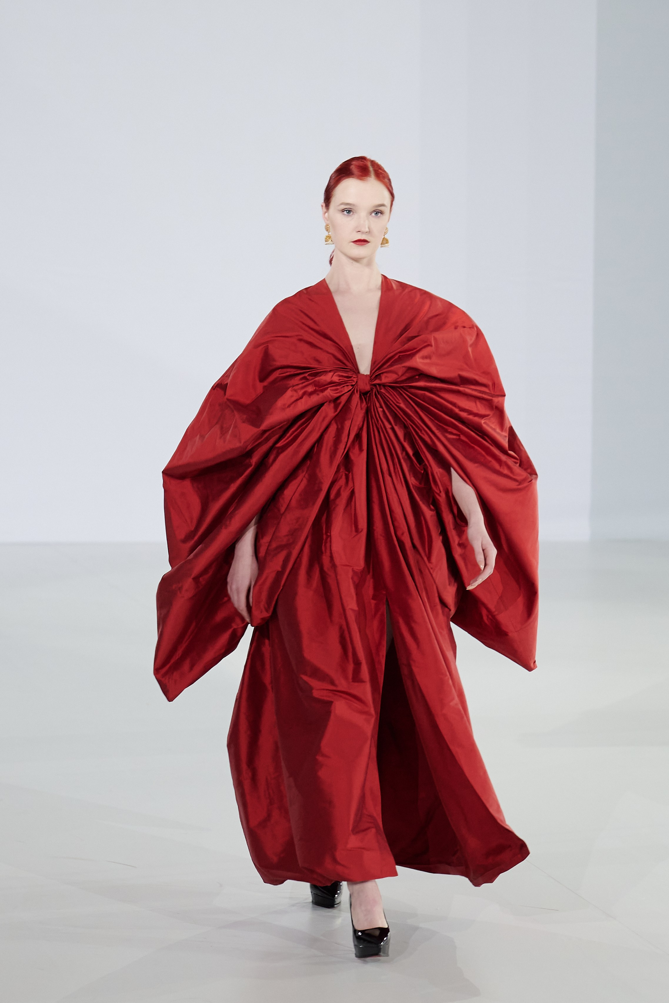 ARUNAZ | 21.11.24. Nadi Valiyeva | Fashion & Art Photographer