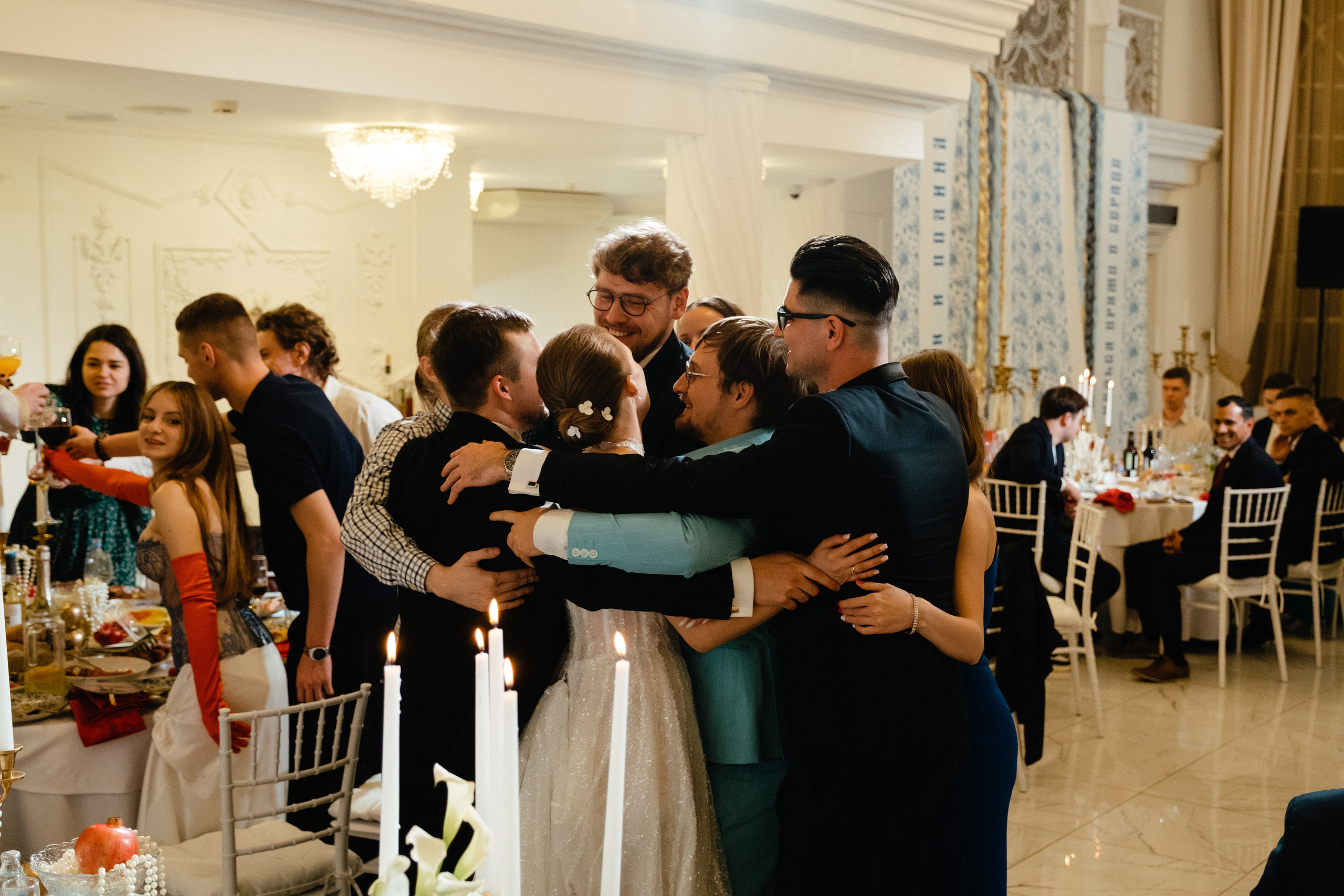 Полина и Антон. Свадебный фотограф Александра Тюлякова