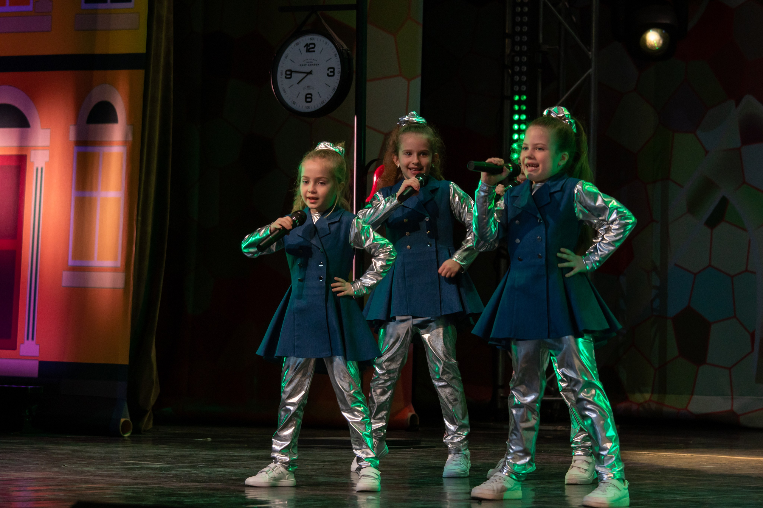 Съёмка концерта для Домисольки, большой концертный зал Космос. «Студия DRONAVT`s» — видеосъёмка и фотография г. Москва