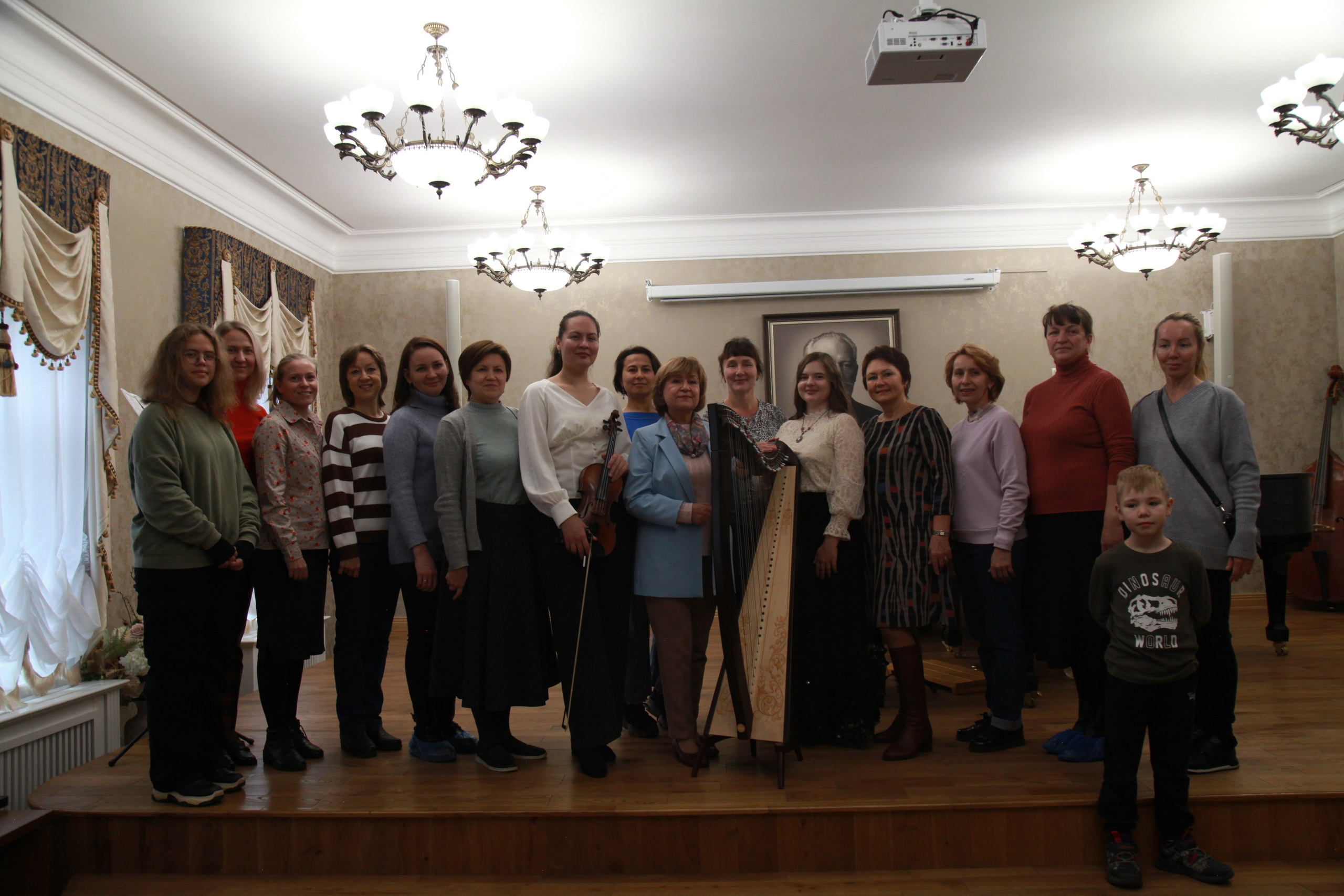 Концерт Арфы. Мария Максимова. ДМШ № 1. 18.10.23. Профессиональное фото в Казани: от идеи до результата. Фотограф Яна Мур