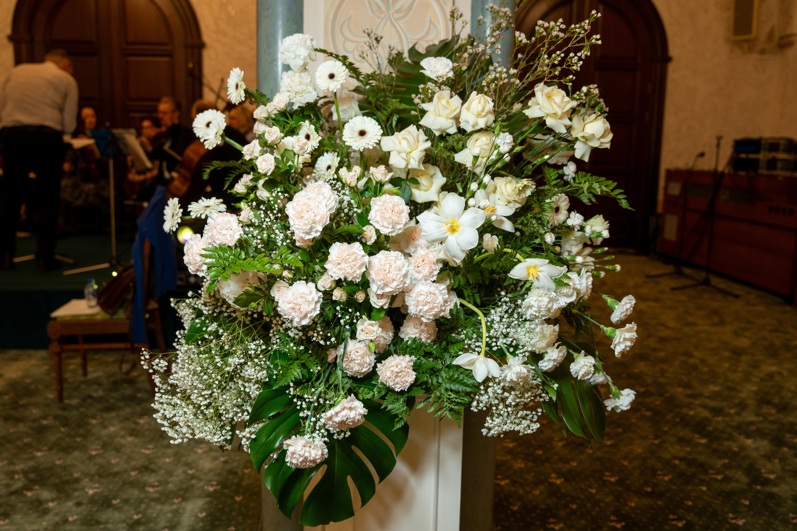 Всемирный русский национальный собор. Kirillova Studio — мастерская декора и событий Юли Кирилловой