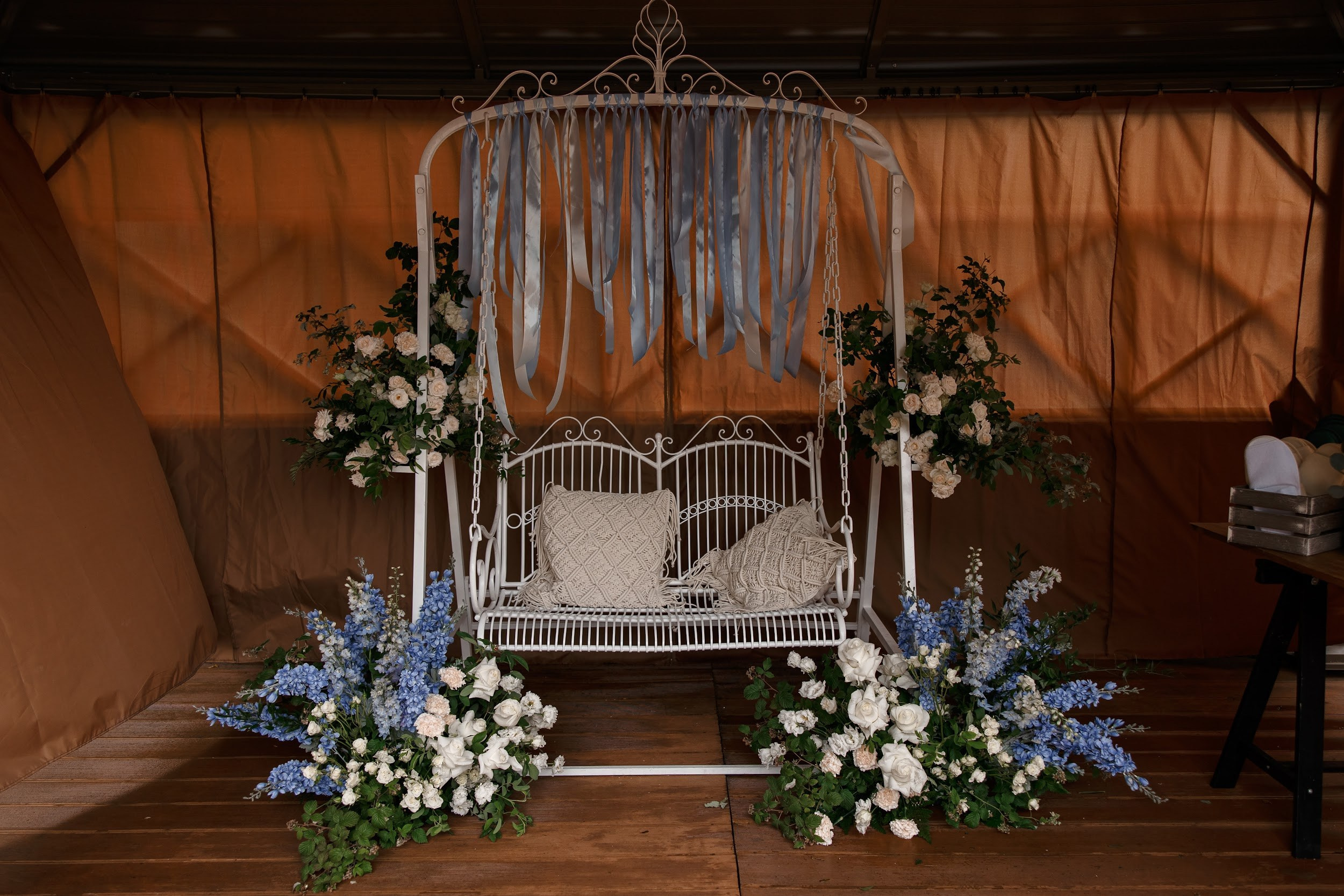 Свадьба в парк-отеле Орловский. Kirillova Studio — мастерская декора и событий Юли Кирилловой