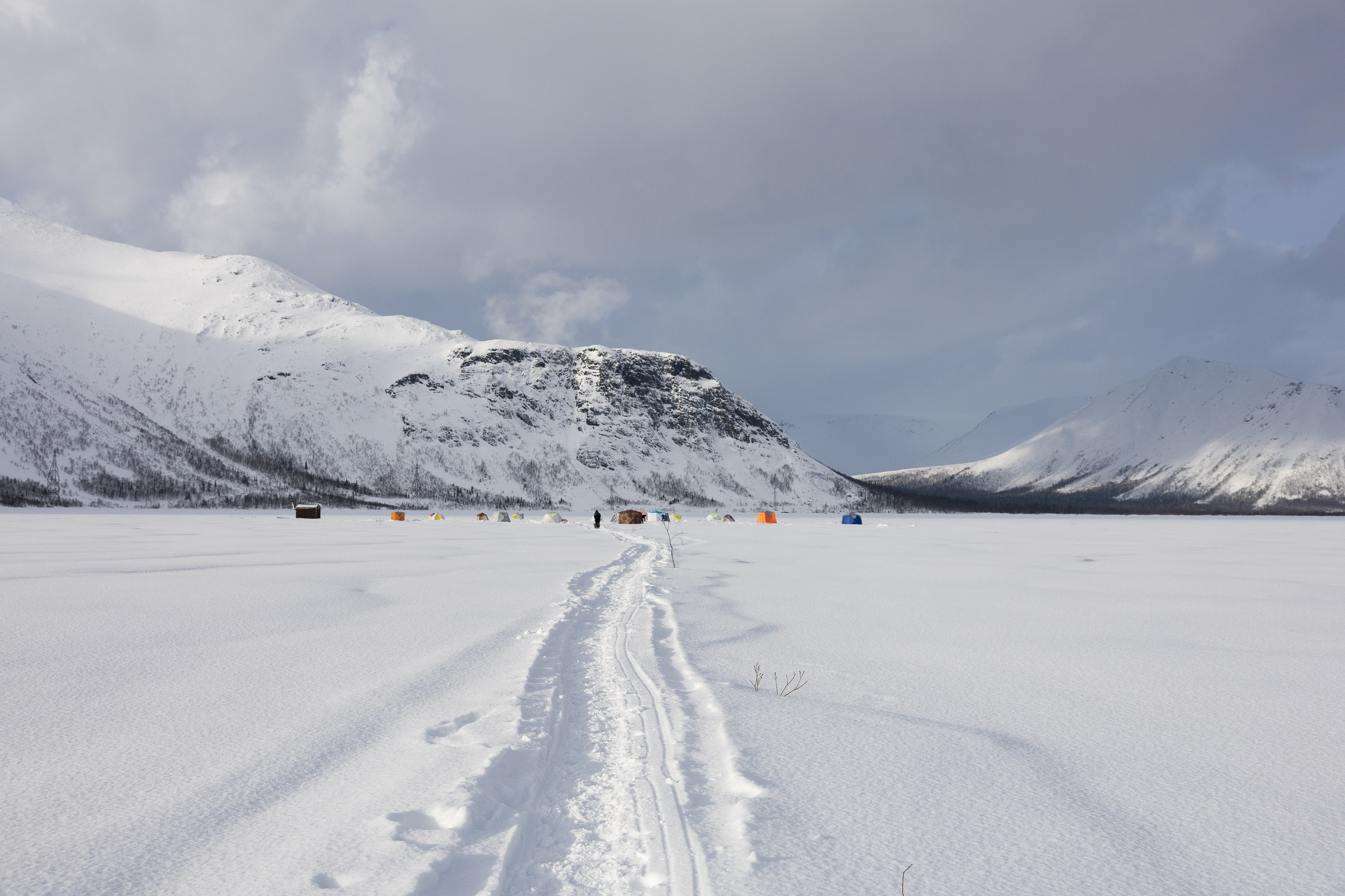 Кировск. Рыбаки. Алиса Северная. Визуальные исследования. Пейзажная и документальная фотография