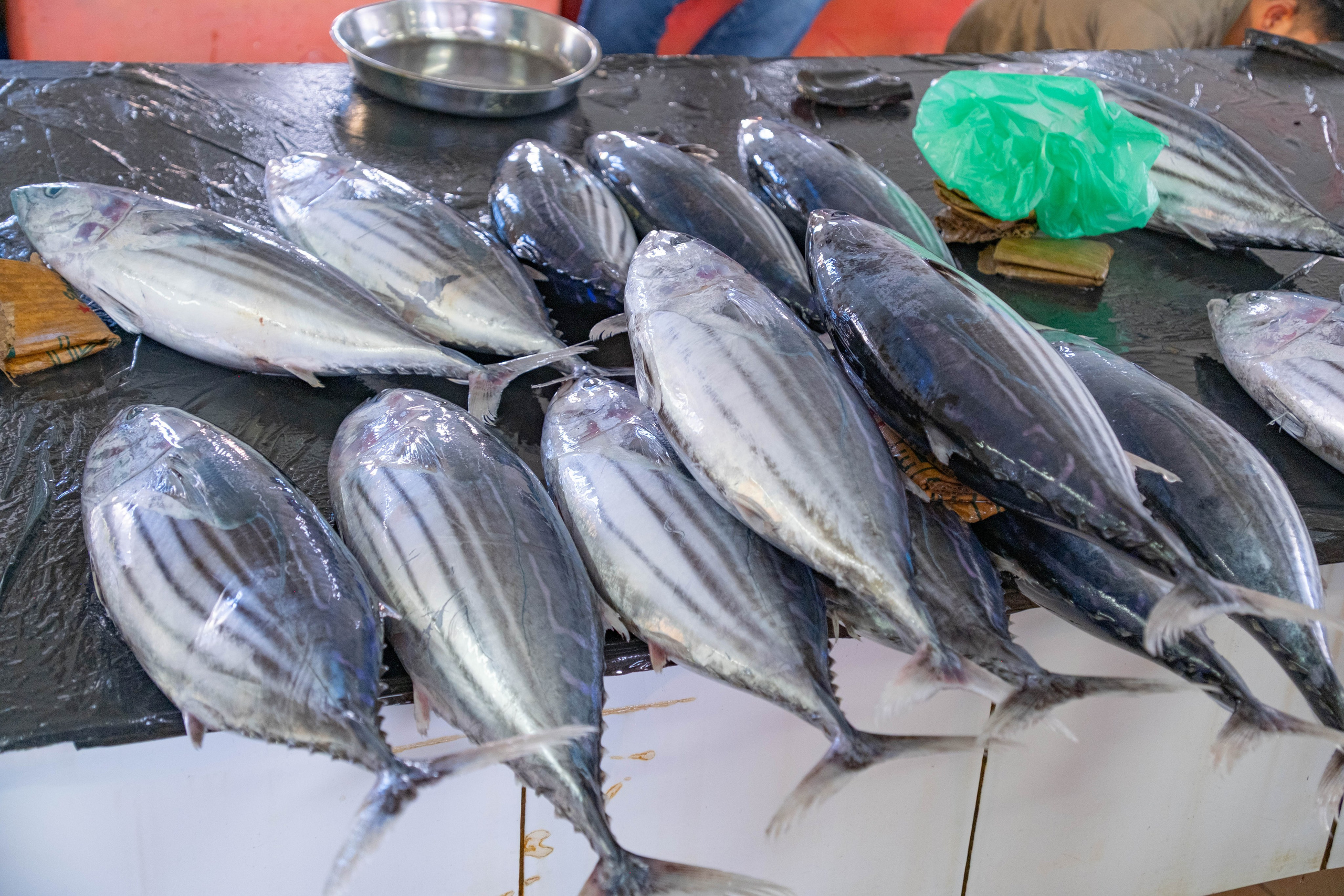 Остров Борнео, город Семпорна. Причал и рынок. Фотографии из путешествий