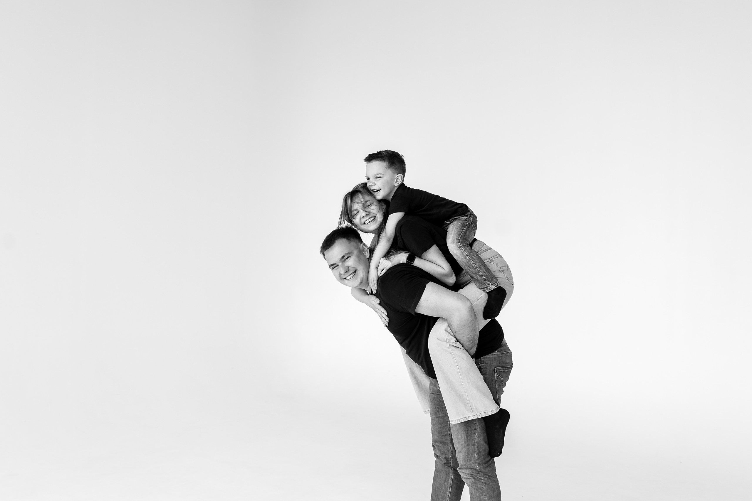 Тим и его команда. Семейный фотограф в Саратове Юлия Охотникова