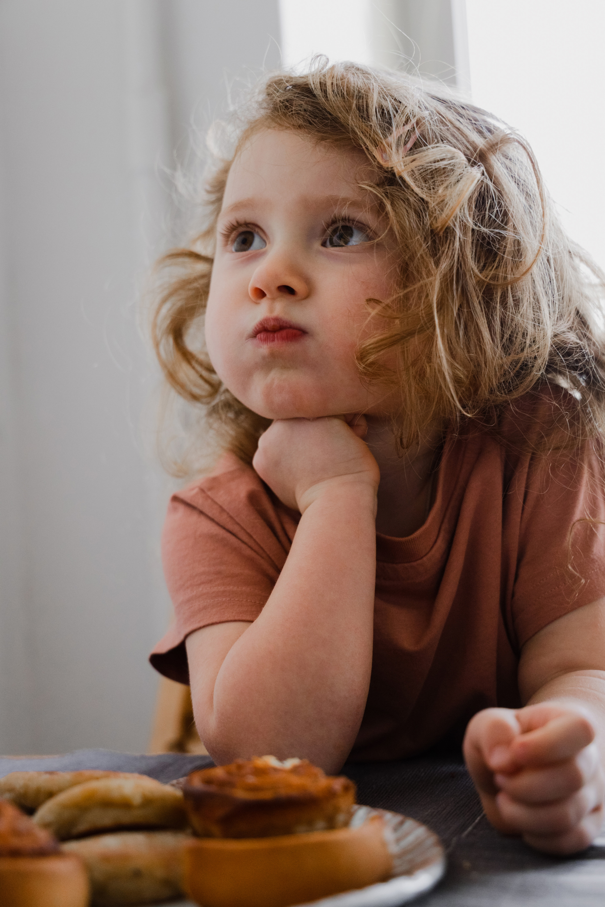 Никита, Лиза и крошка. Варвара Синицына: семейный фотограф в Москве