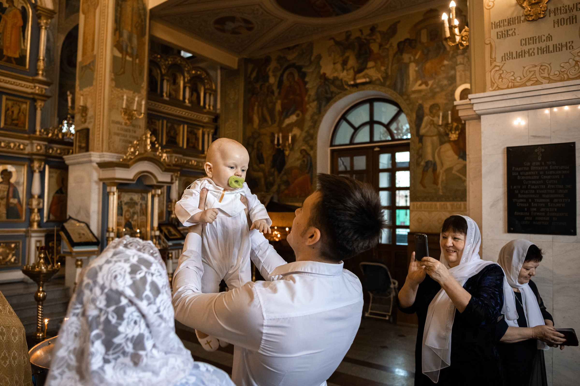 Таинство крещения Харитона. Фотограф на крещение и венчание в Самаре и Тольятти Елена Арди