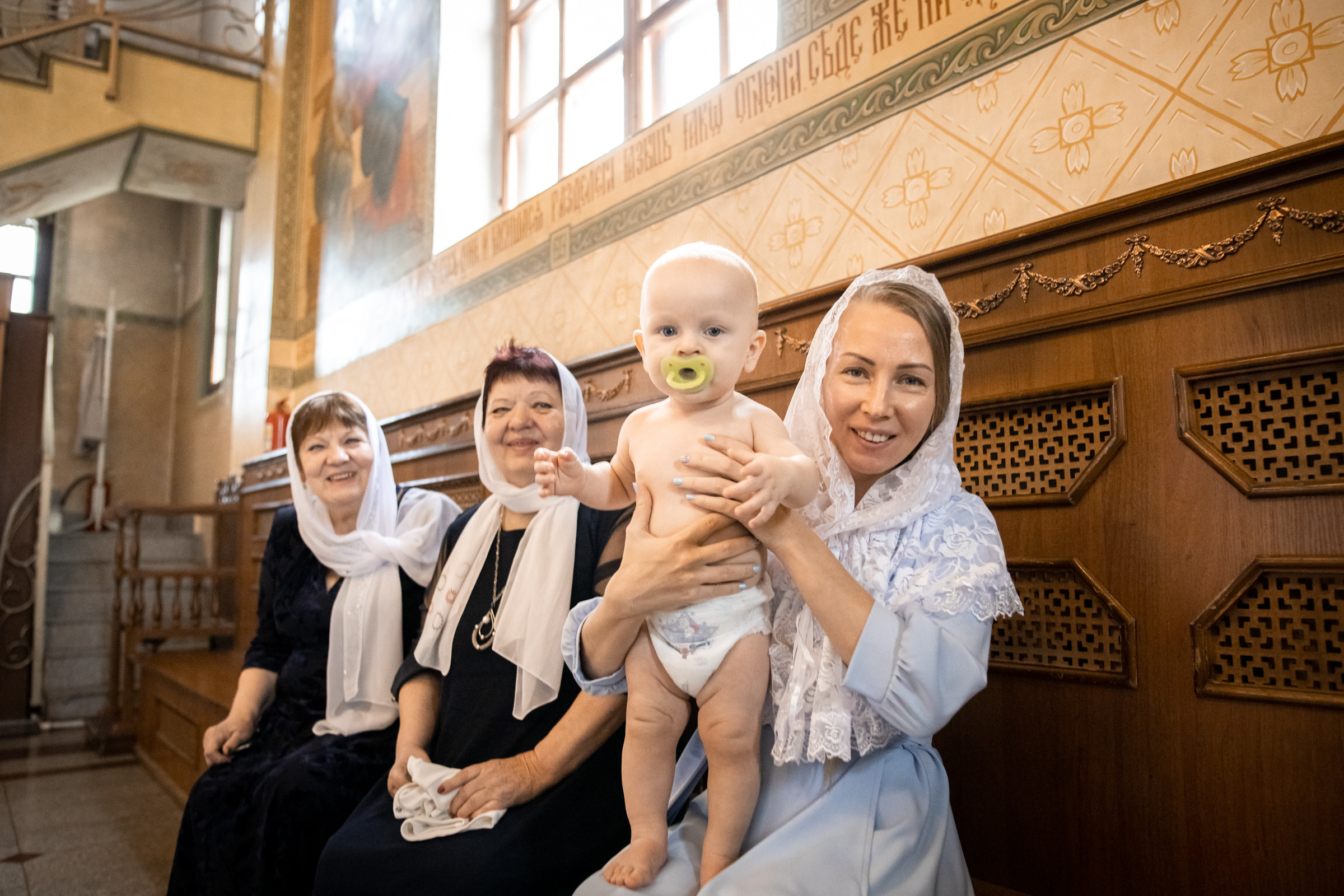 Таинство крещения Харитона. Фотограф на крещение и венчание в Самаре и Тольятти Елена Арди